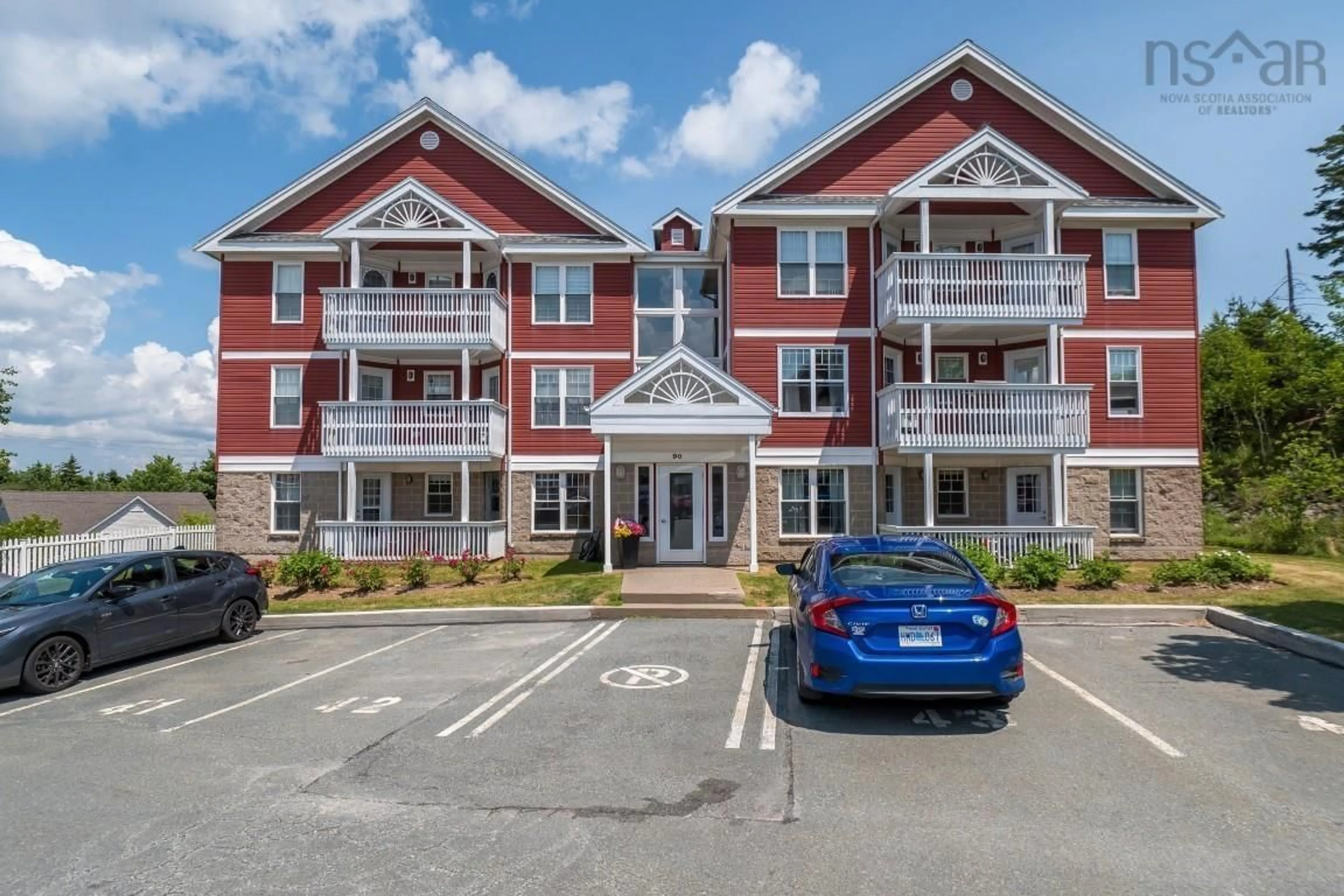 A pic from outside/outdoor area/front of a property/back of a property/a pic from drone, unknown for 711-90 Moirs Mill Rd, Bedford Nova Scotia B4A 3Y2