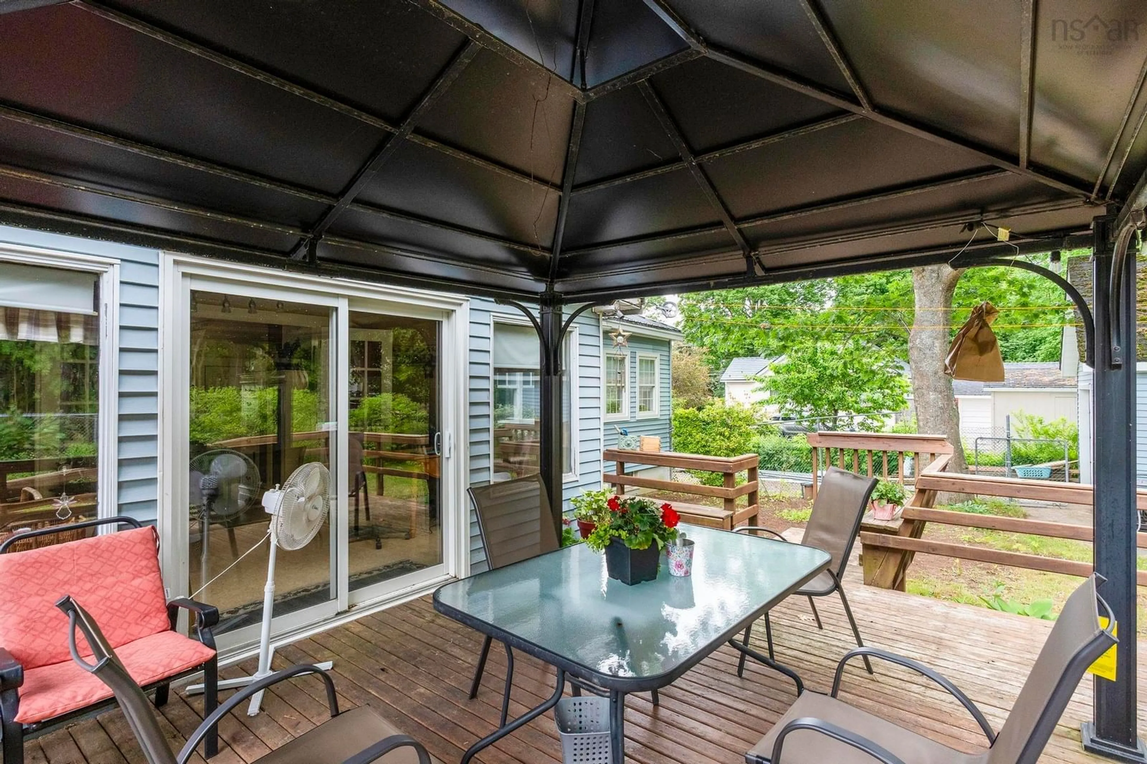 Patio, street for 105 Orchard Street, Berwick Nova Scotia B0P 1E0