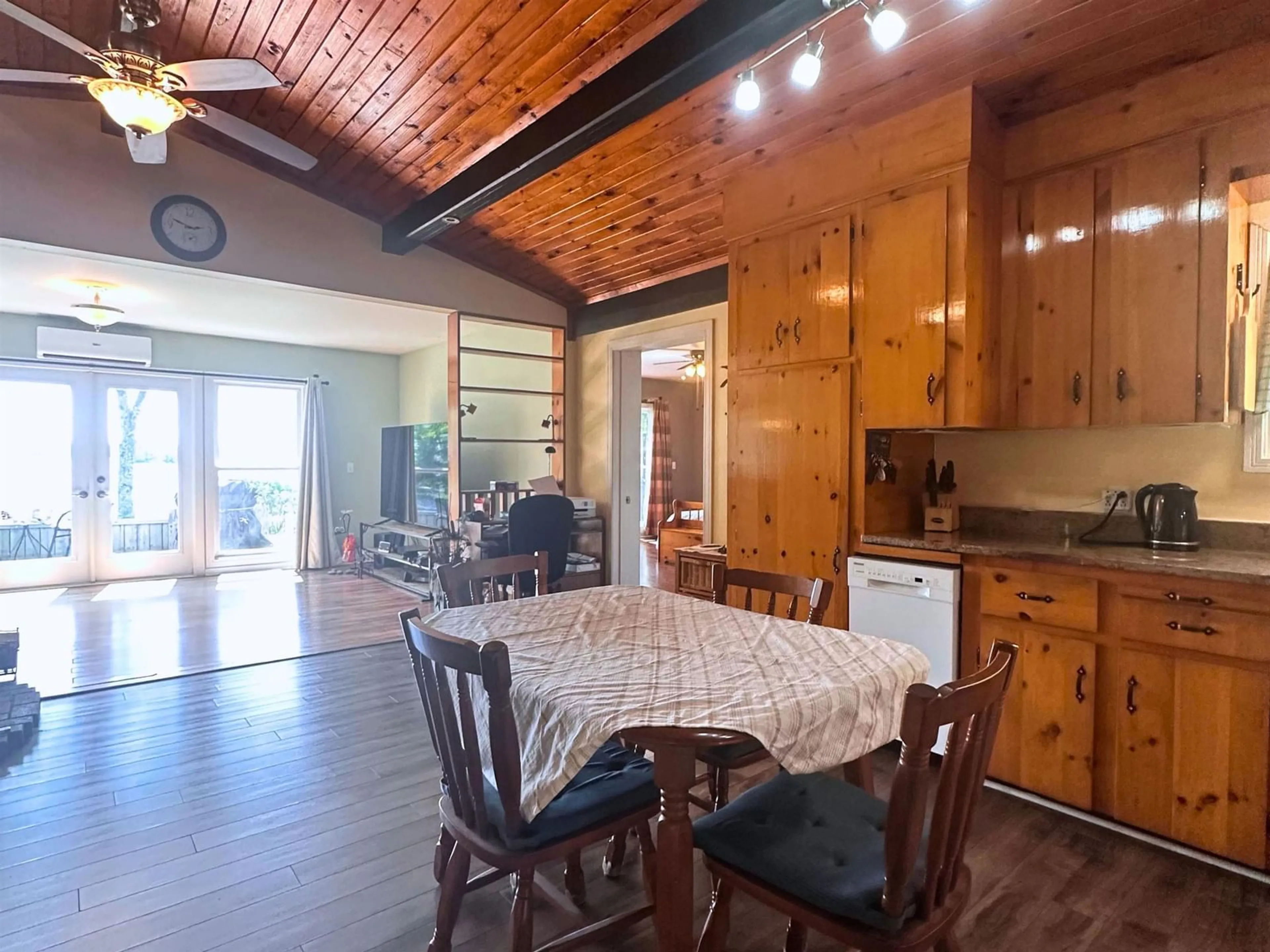 Dining room, wood/laminate floor for 10 Hemford Cres, Hemford Nova Scotia B0R 1E0