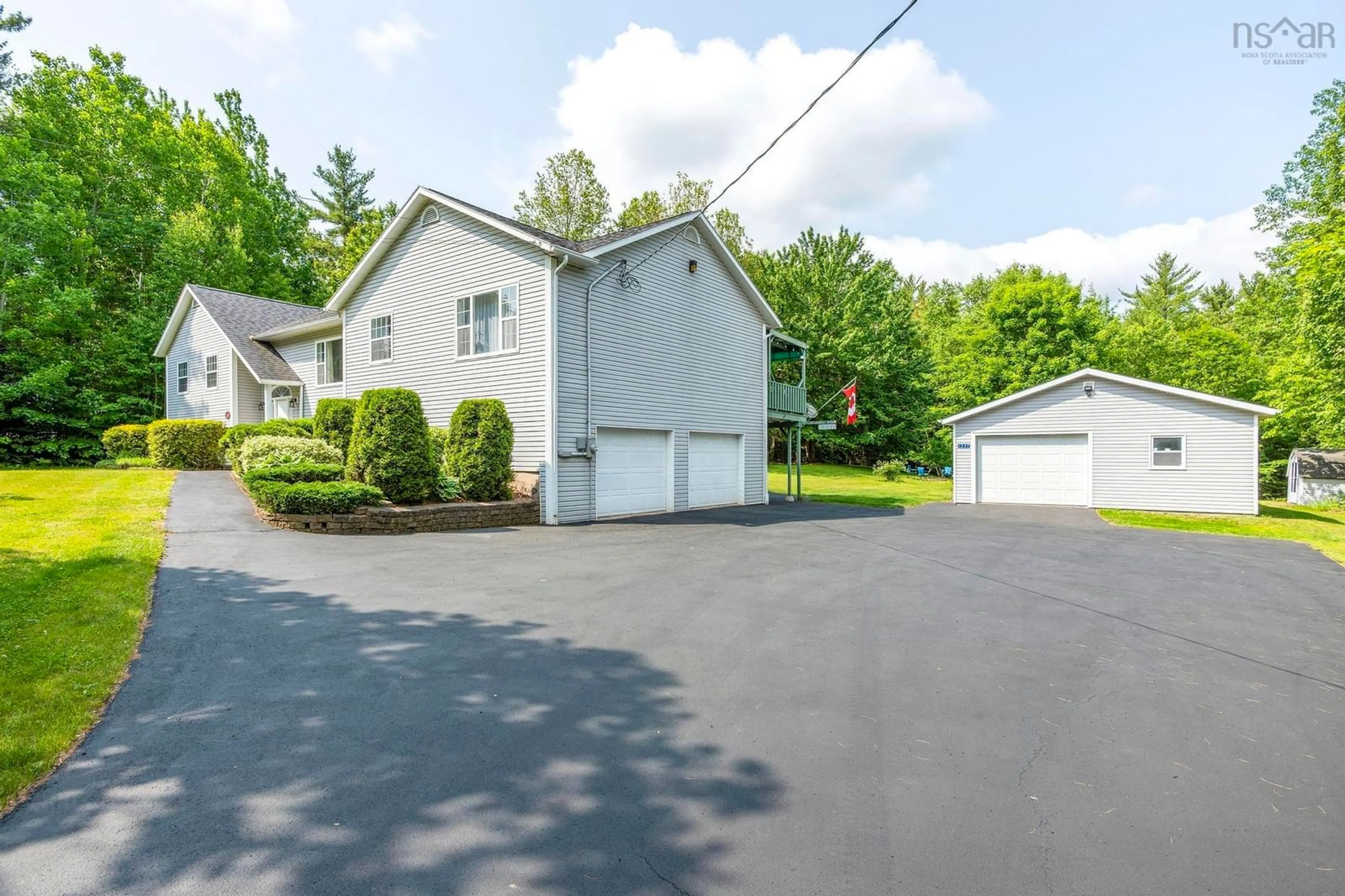 A pic from outside/outdoor area/front of a property/back of a property/a pic from drone, street for 1337 Lockhart Mountain Rd, Coldbrook Nova Scotia B4R 1C1