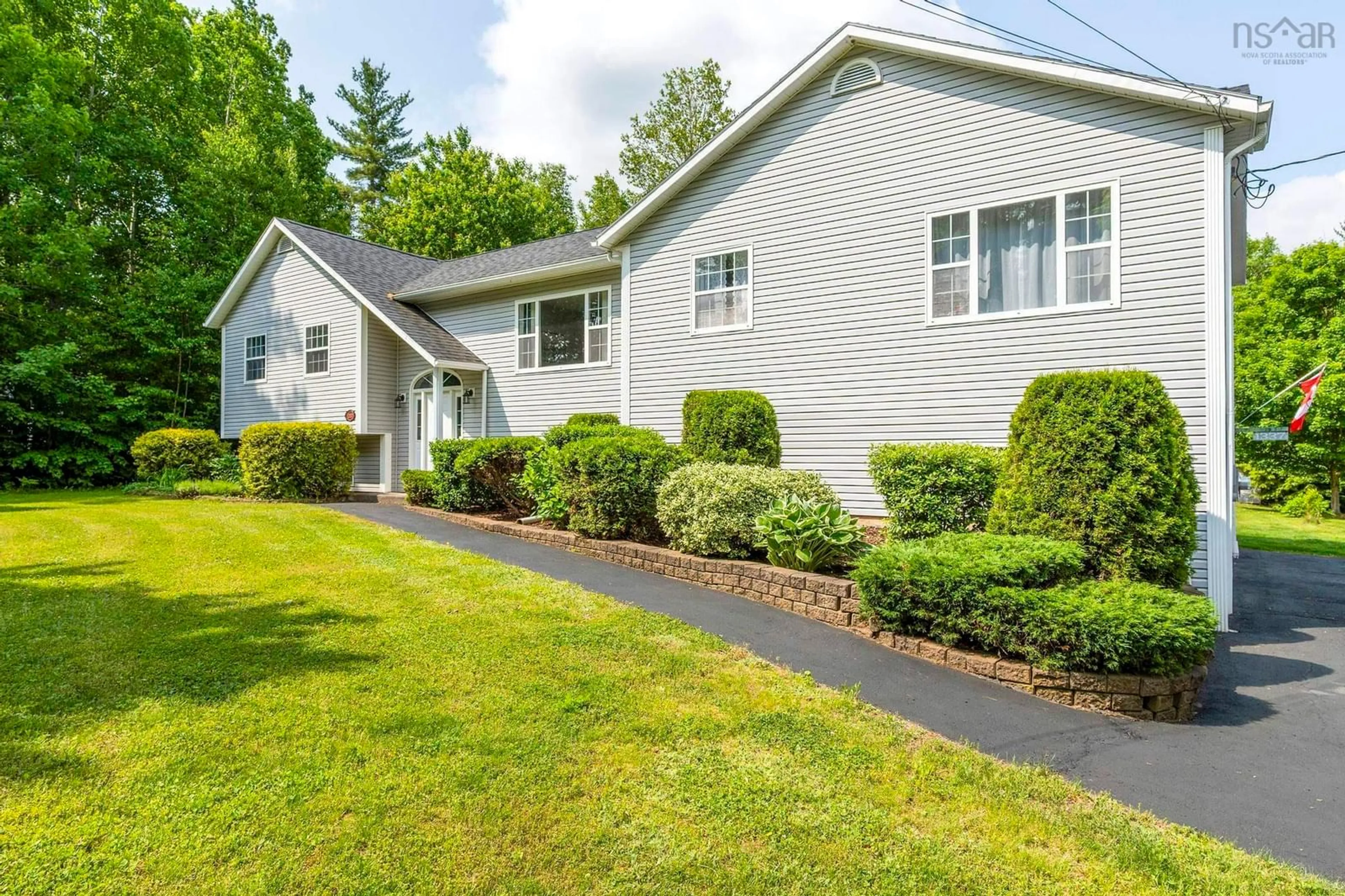 Home with vinyl exterior material, street for 1337 Lockhart Mountain Rd, Coldbrook Nova Scotia B4R 1C1