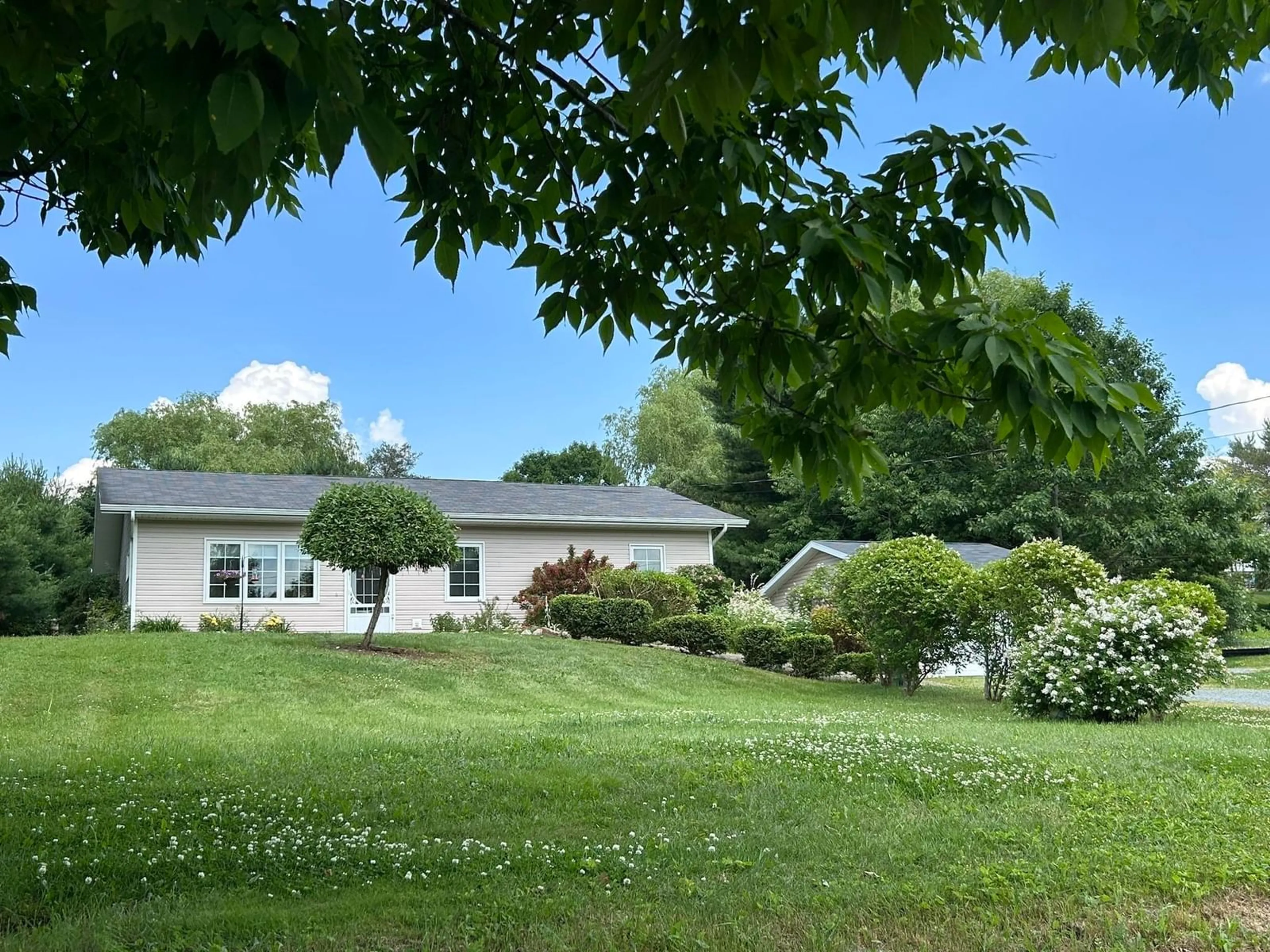 A pic from outside/outdoor area/front of a property/back of a property/a pic from drone, unknown for 13697 Highway 1, Hants Border Nova Scotia B0P 1P0