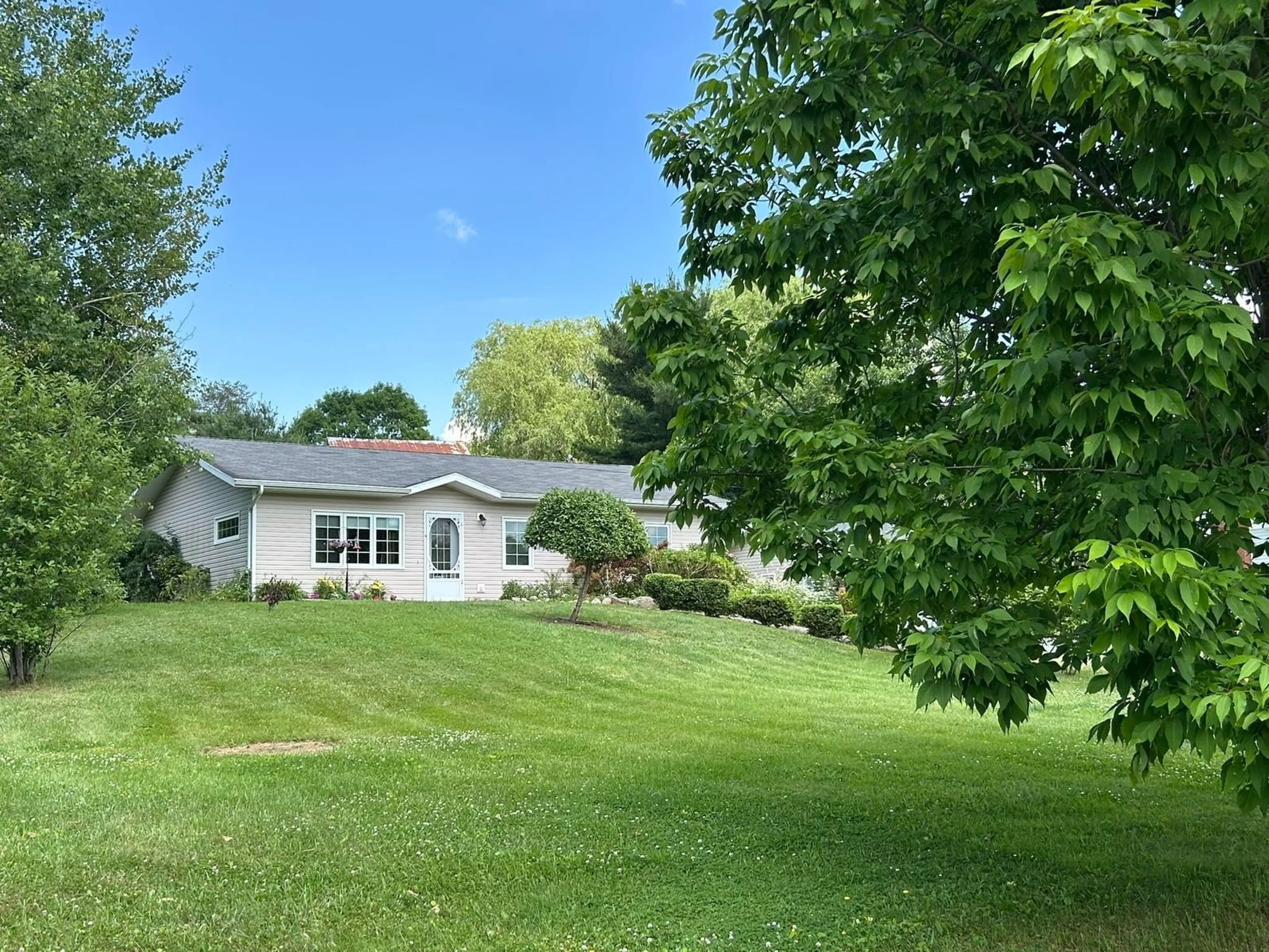 A pic from outside/outdoor area/front of a property/back of a property/a pic from drone, water/lake/river/ocean view for 13697 Highway 1, Hants Border Nova Scotia B0P 1P0