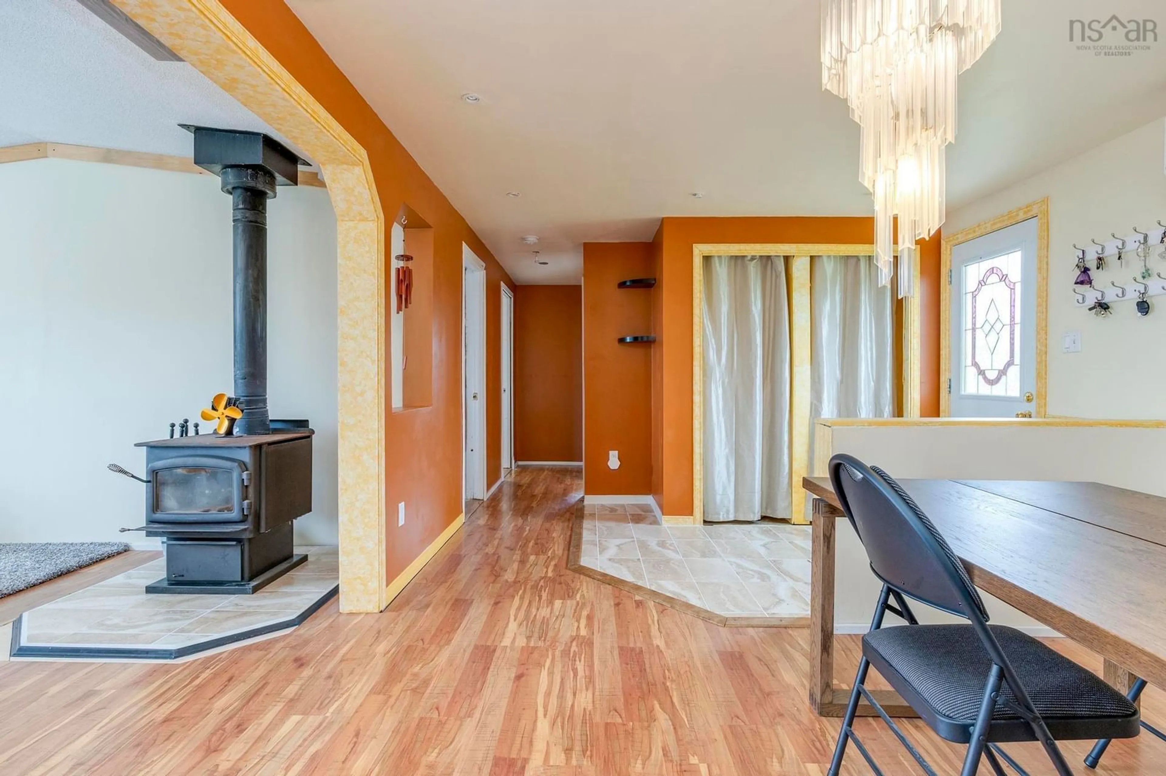 Indoor foyer for 101 Scrivens Rd, West Quoddy Nova Scotia B0J 2R0