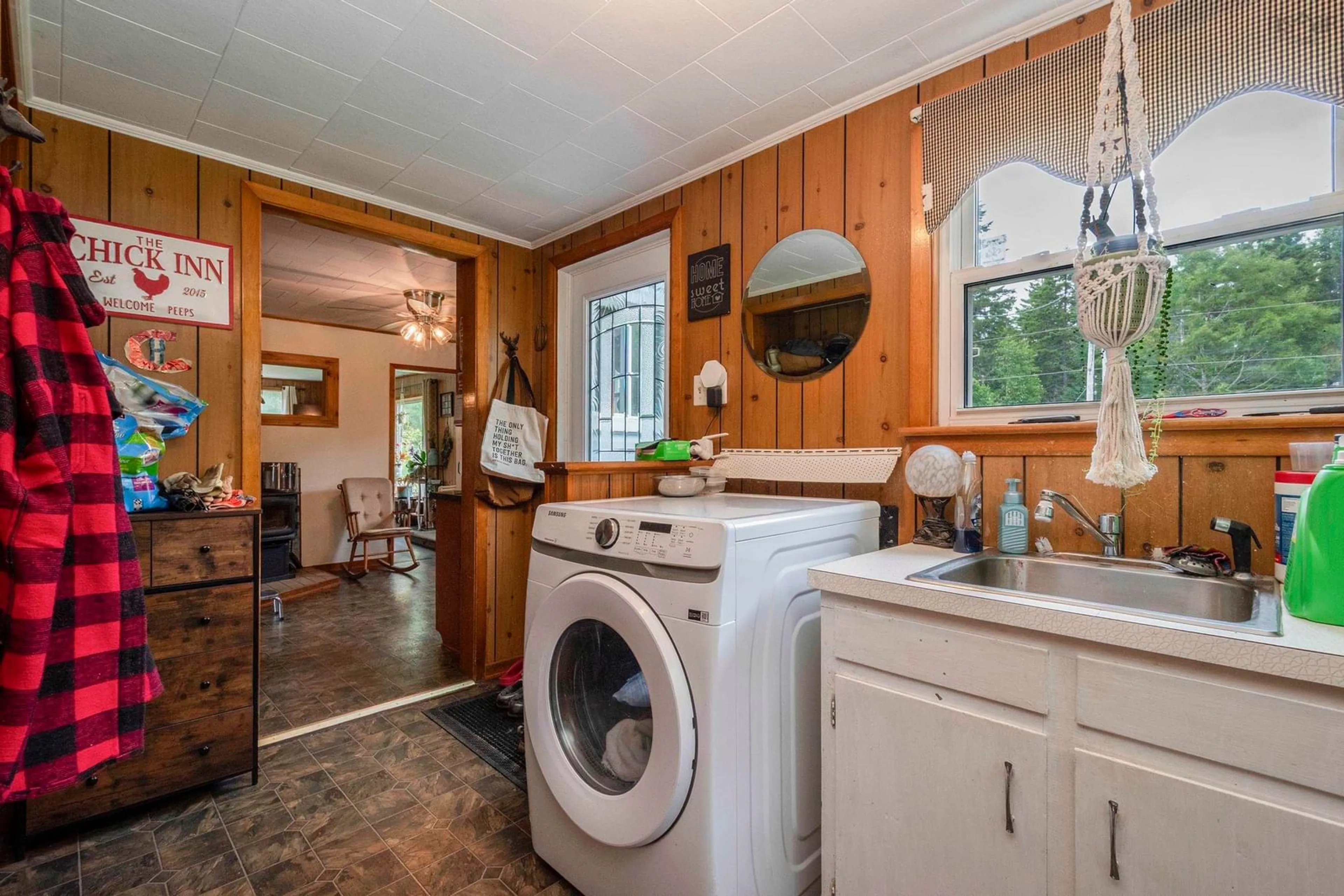 Laundry room for 672 East Dalhousie Rd, East Dalhousie Nova Scotia B0R 1H0
