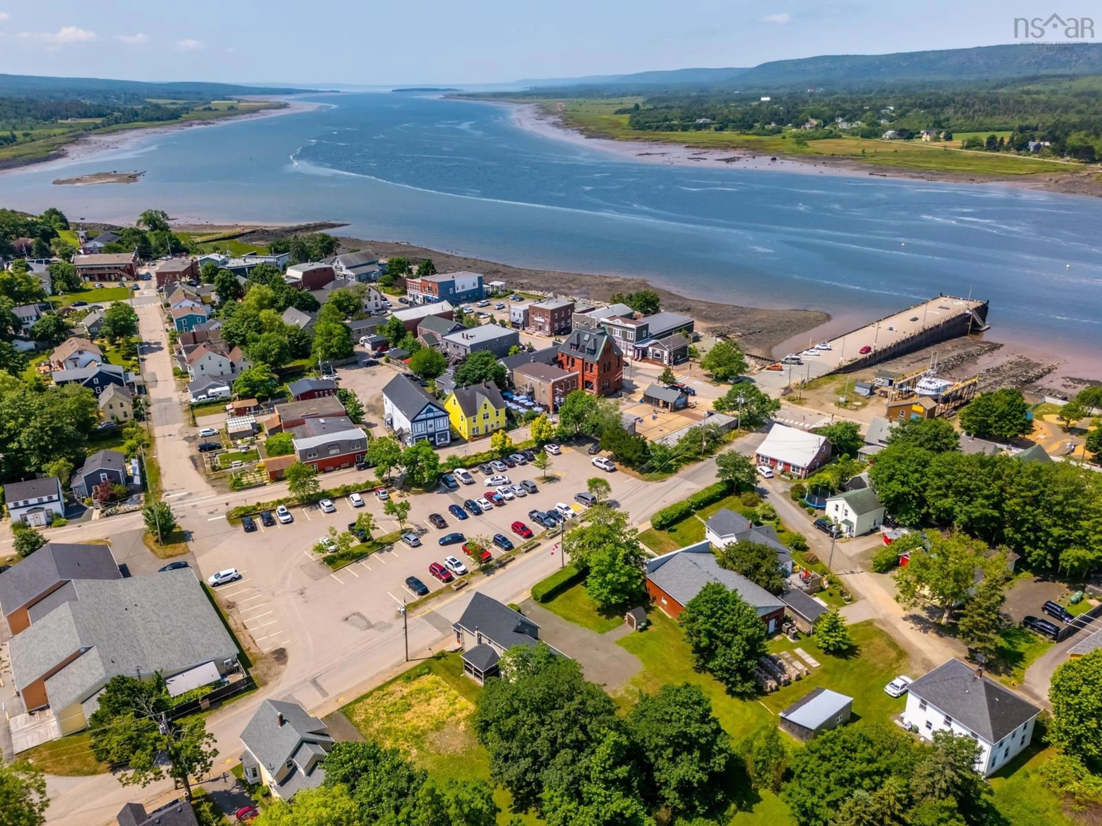 A pic from outside/outdoor area/front of a property/back of a property/a pic from drone, water/lake/river/ocean view for 36 Drury Lane, Annapolis Royal Nova Scotia B0S 1A0