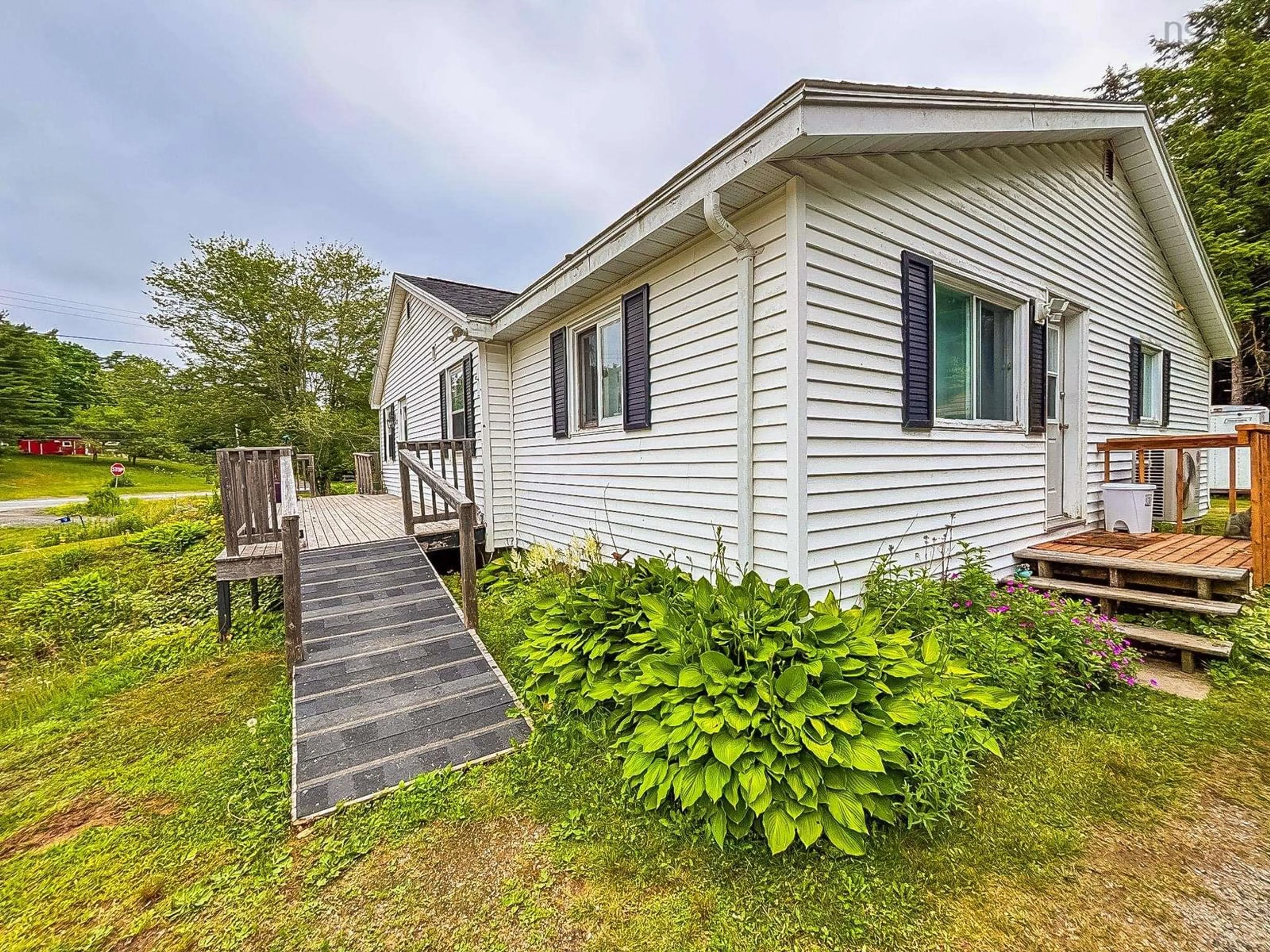 Unknown for 9 Bruhm Rd, West Northfield Nova Scotia B4V 5E1