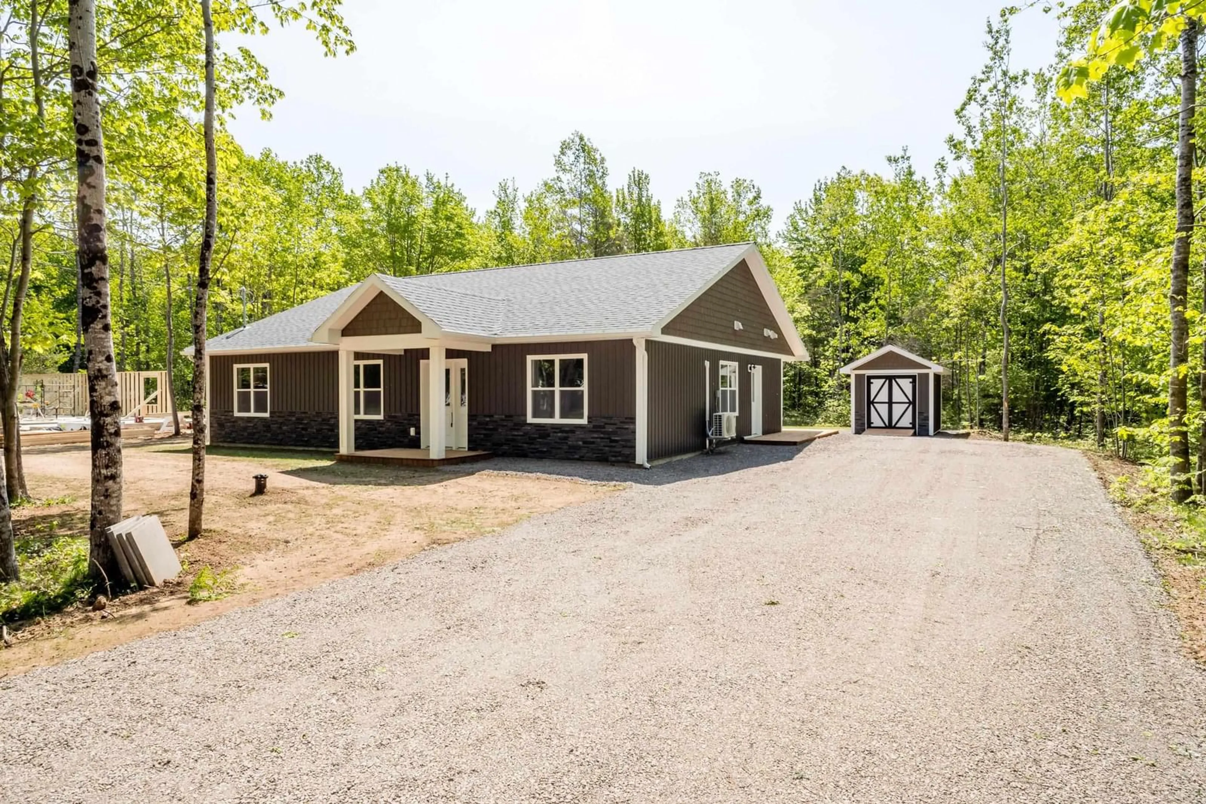 Unknown for 33 Empire St, Wilmot Nova Scotia B0P 1W0