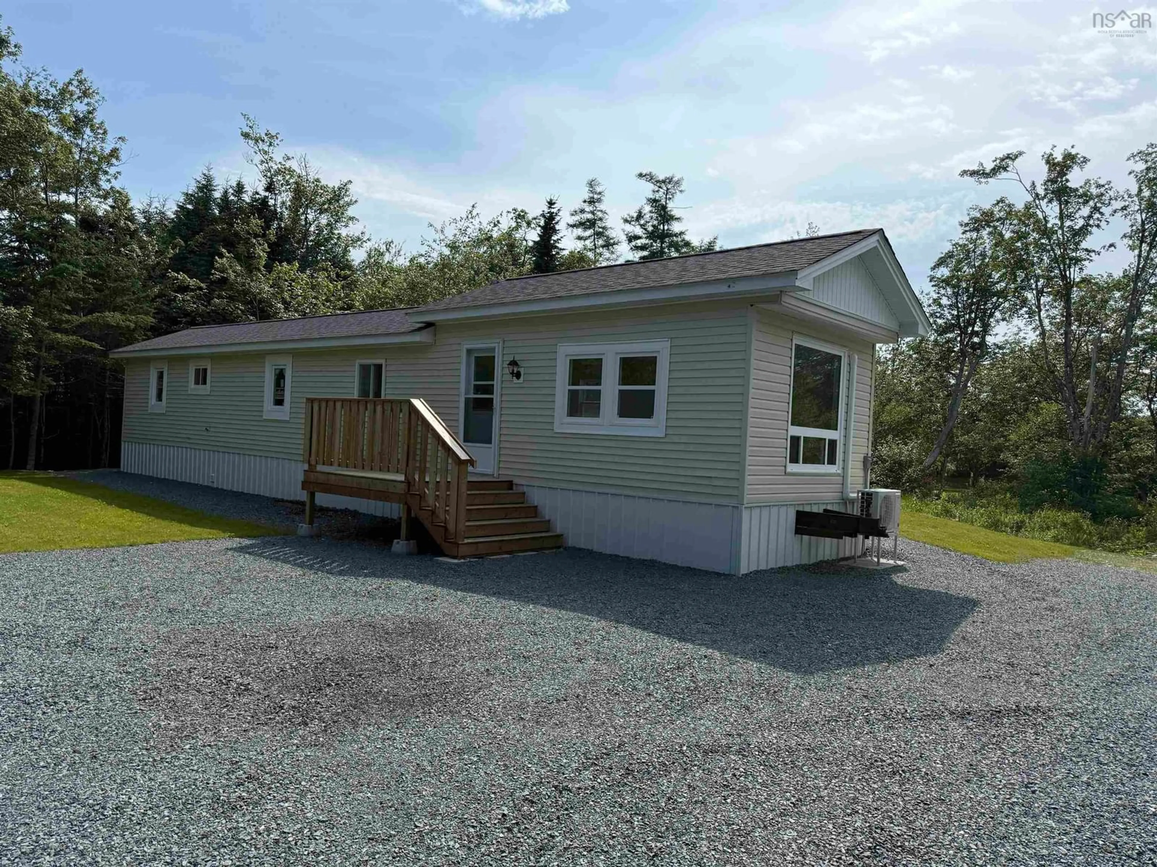 Home with vinyl exterior material, unknown for 8600 Highway 7, Musquodoboit Harbour Nova Scotia B0J 2L0