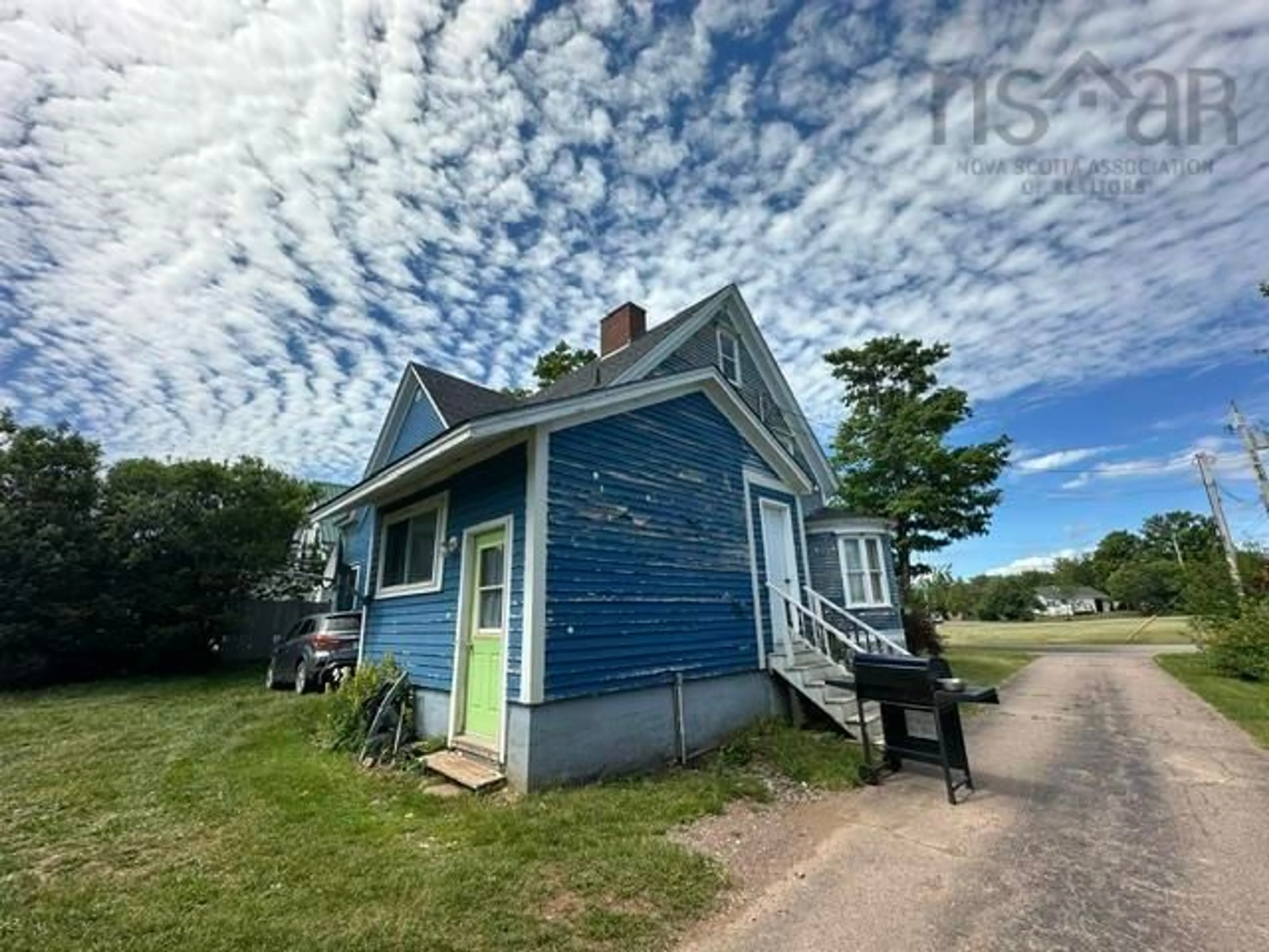 Shed for 2298 Western Ave, Parrsboro Nova Scotia B0M 1S0