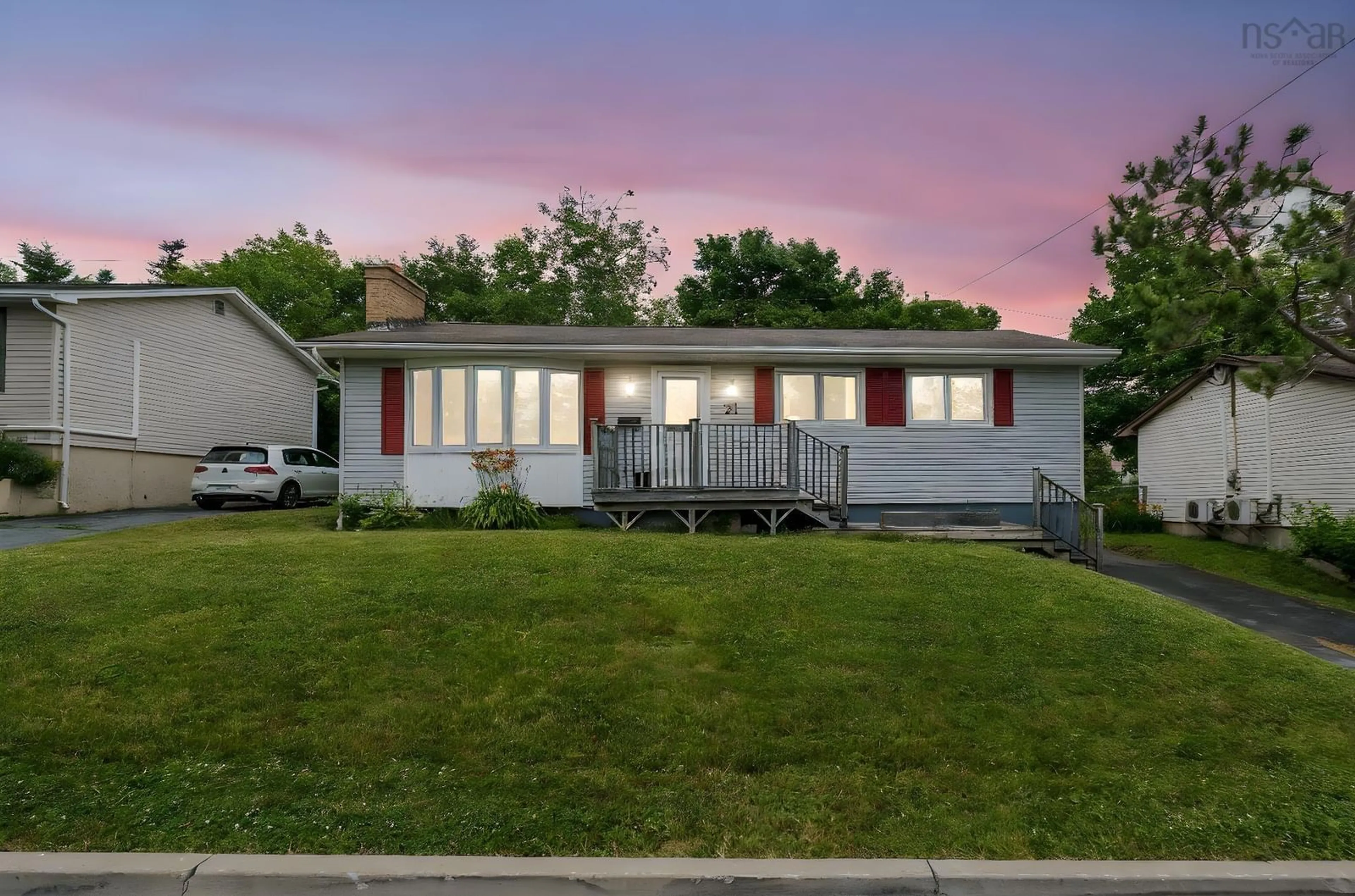 Home with vinyl exterior material, street for 21 Spinner Cres, Lower Sackville Nova Scotia B4C 2G1