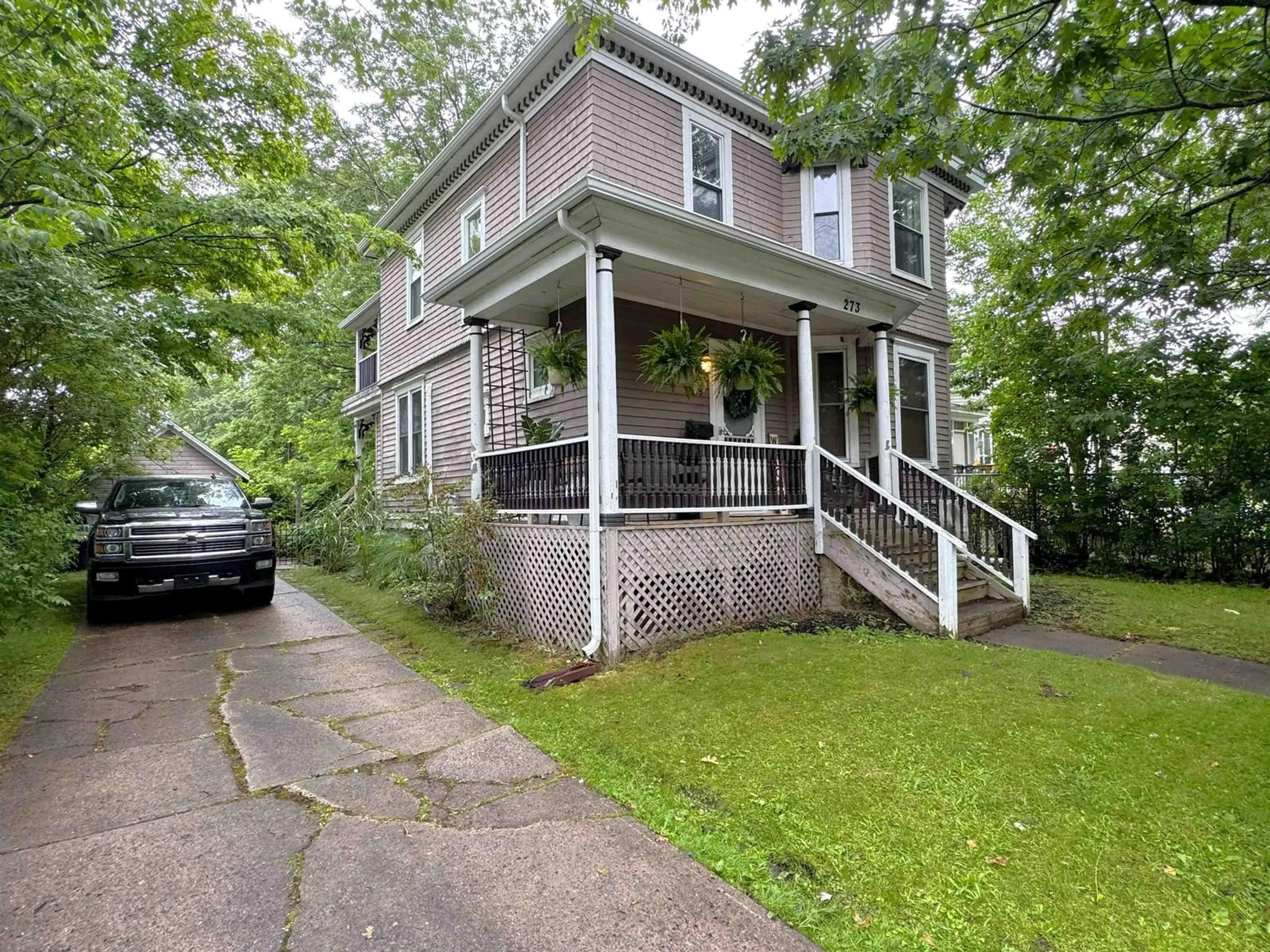 A pic from outside/outdoor area/front of a property/back of a property/a pic from drone, street for 273 Marsh St, New Glasgow Nova Scotia B2H 4S2