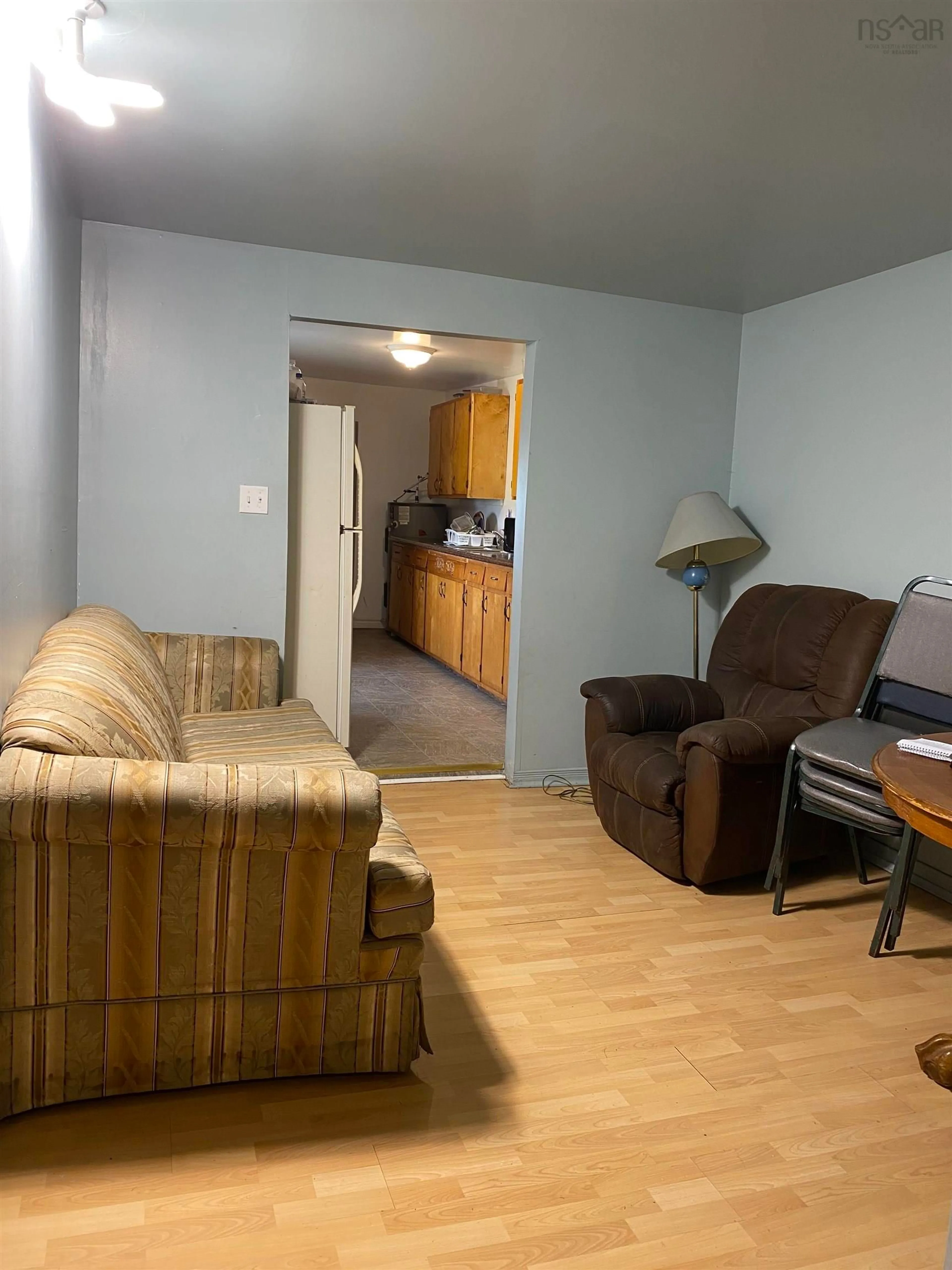 A pic of a room for 398 Tenth St, New Waterford Nova Scotia B1H 3W7