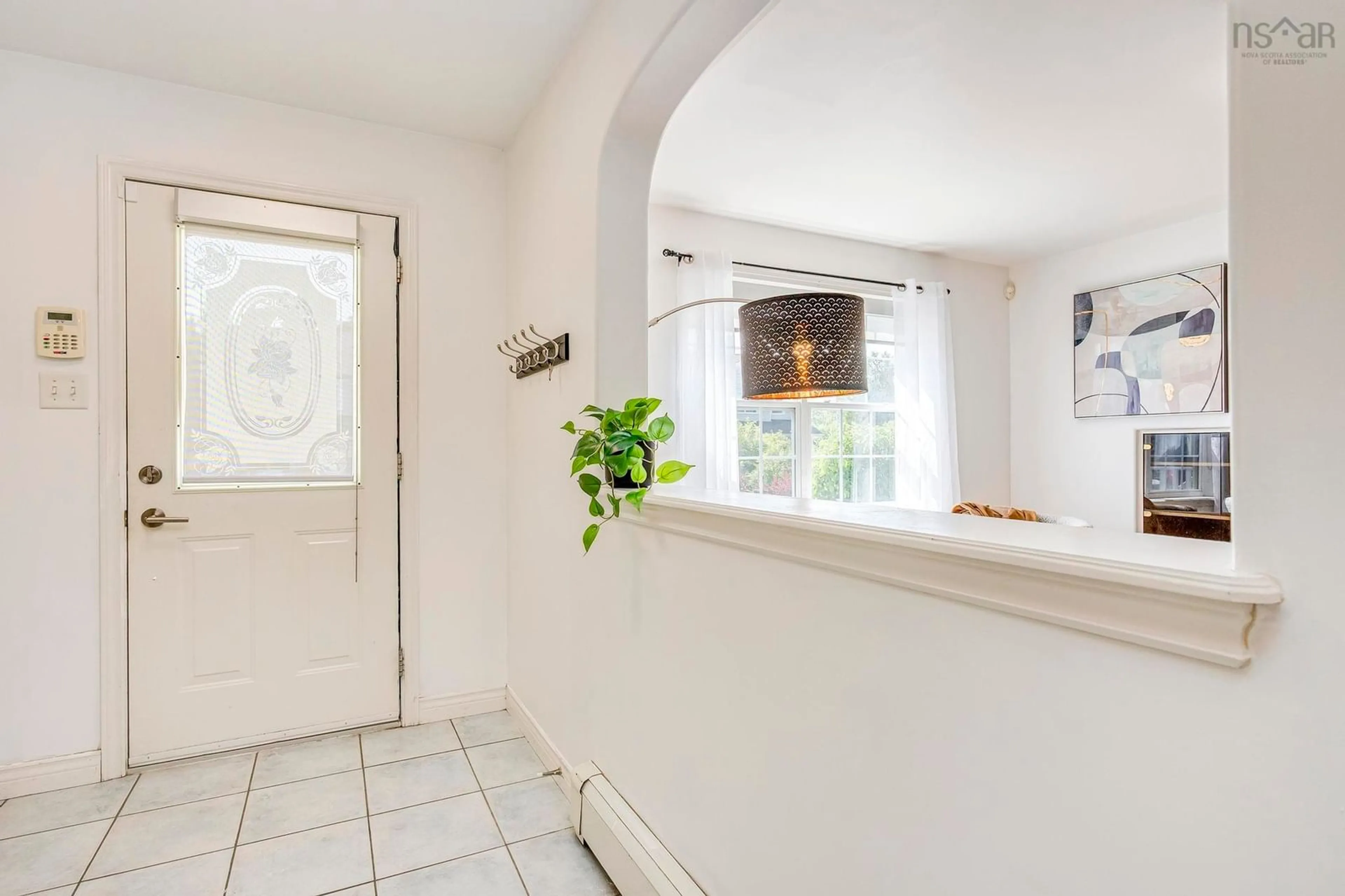 Indoor entryway for 10 Jon Jacques Crt, Bedford Nova Scotia B4A 4H1