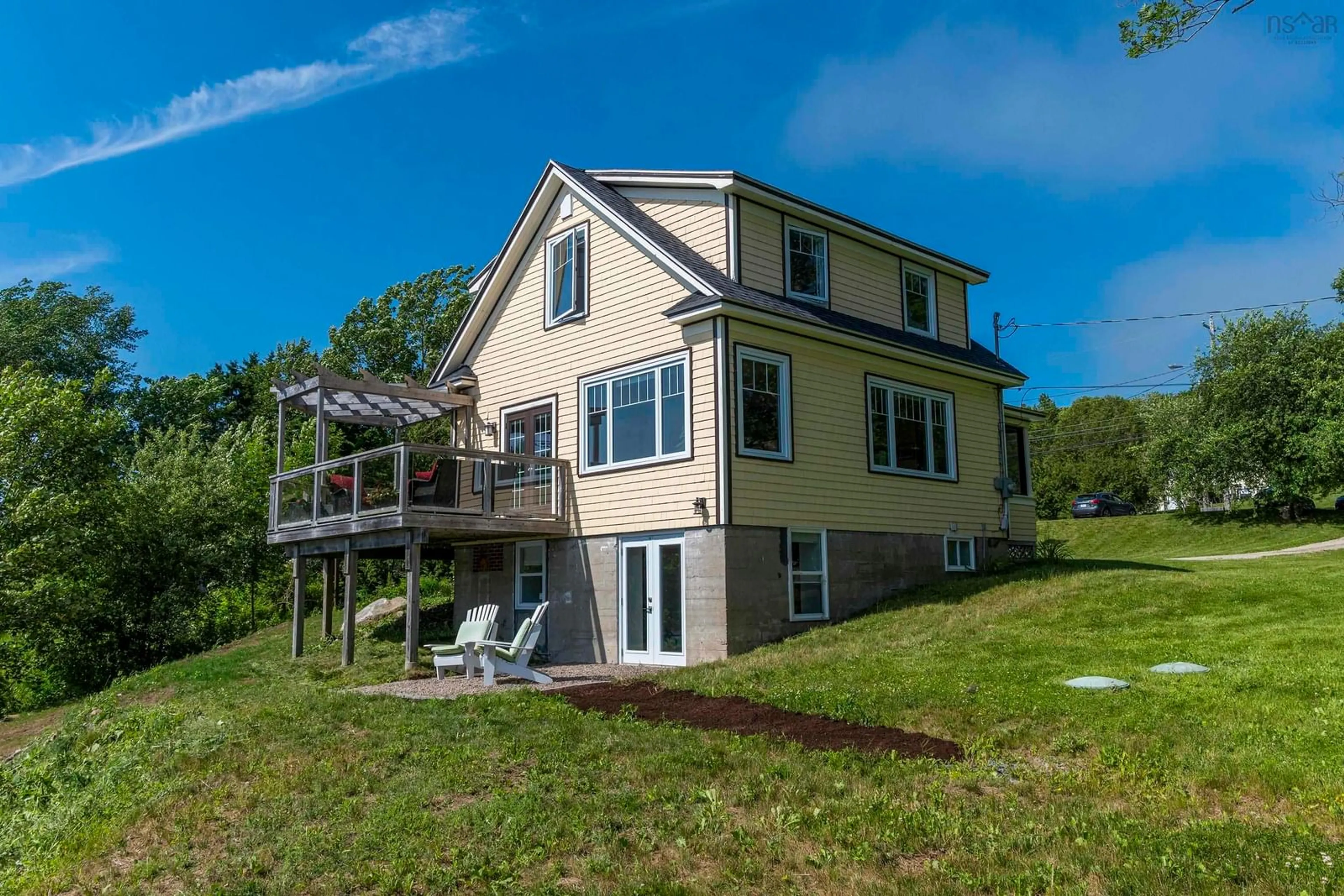 Home with vinyl exterior material, water/lake/river/ocean view for 5824 St. Margaret's Bay Rd, St Margaret's Bay Nova Scotia B3Z 2E4