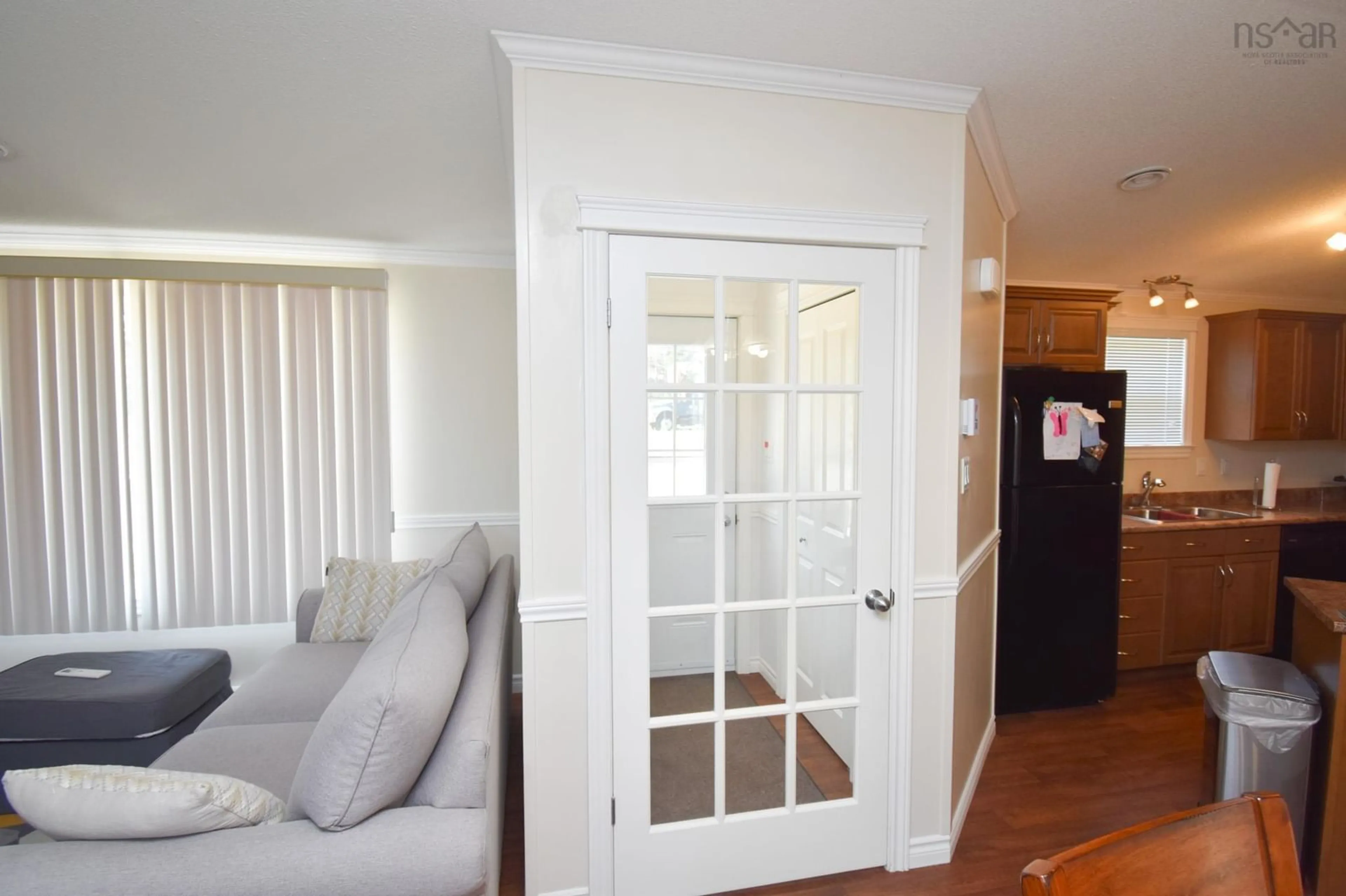 Indoor entryway for 1401 Pictou Rd, East Mountain Nova Scotia B6L 2Y7