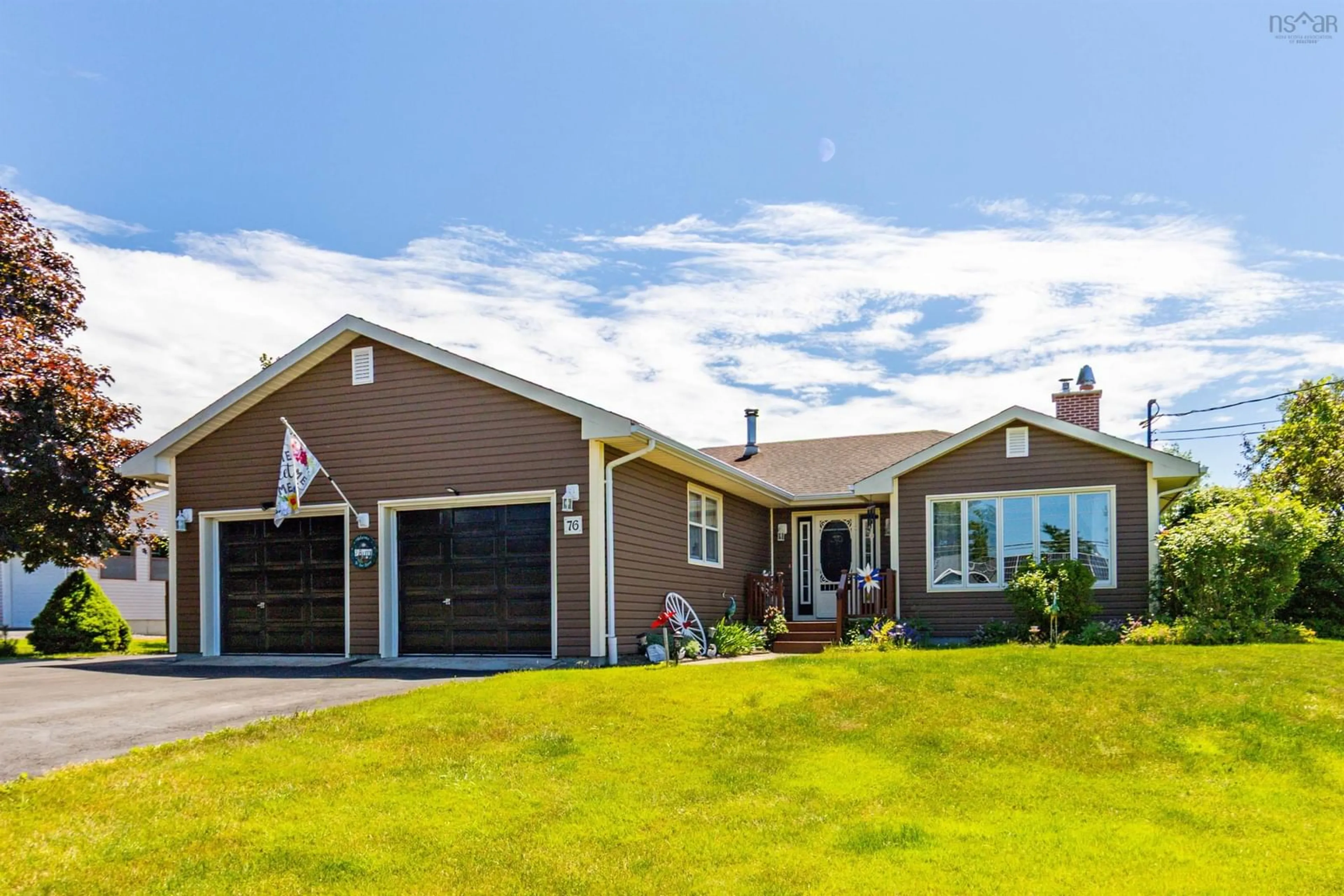 Home with vinyl exterior material, street for 76 Meadowland Ave, Bible Hill Nova Scotia B2N 6H6