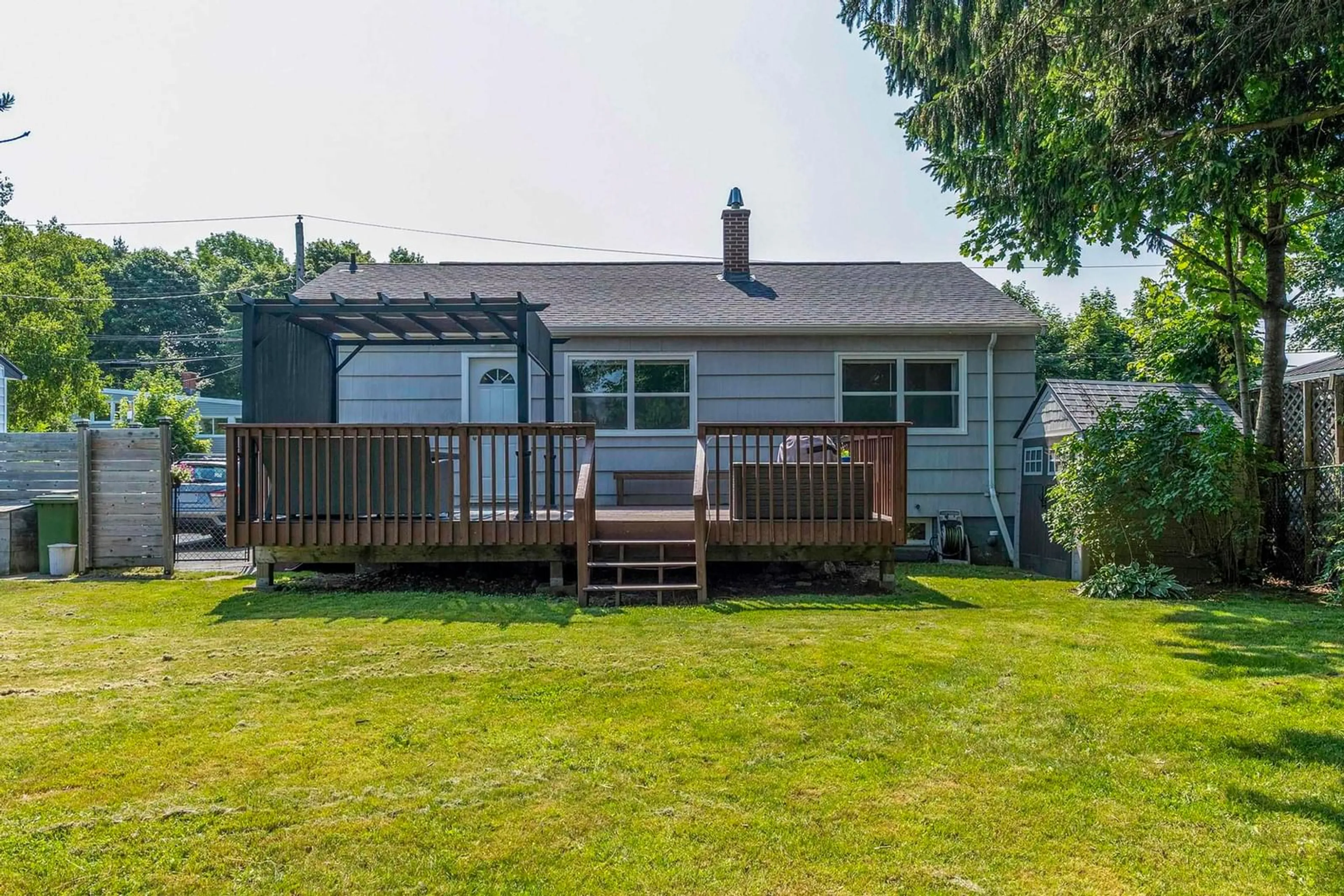 Unknown for 19 Woodland Ave, Dartmouth Nova Scotia B3A 3J6