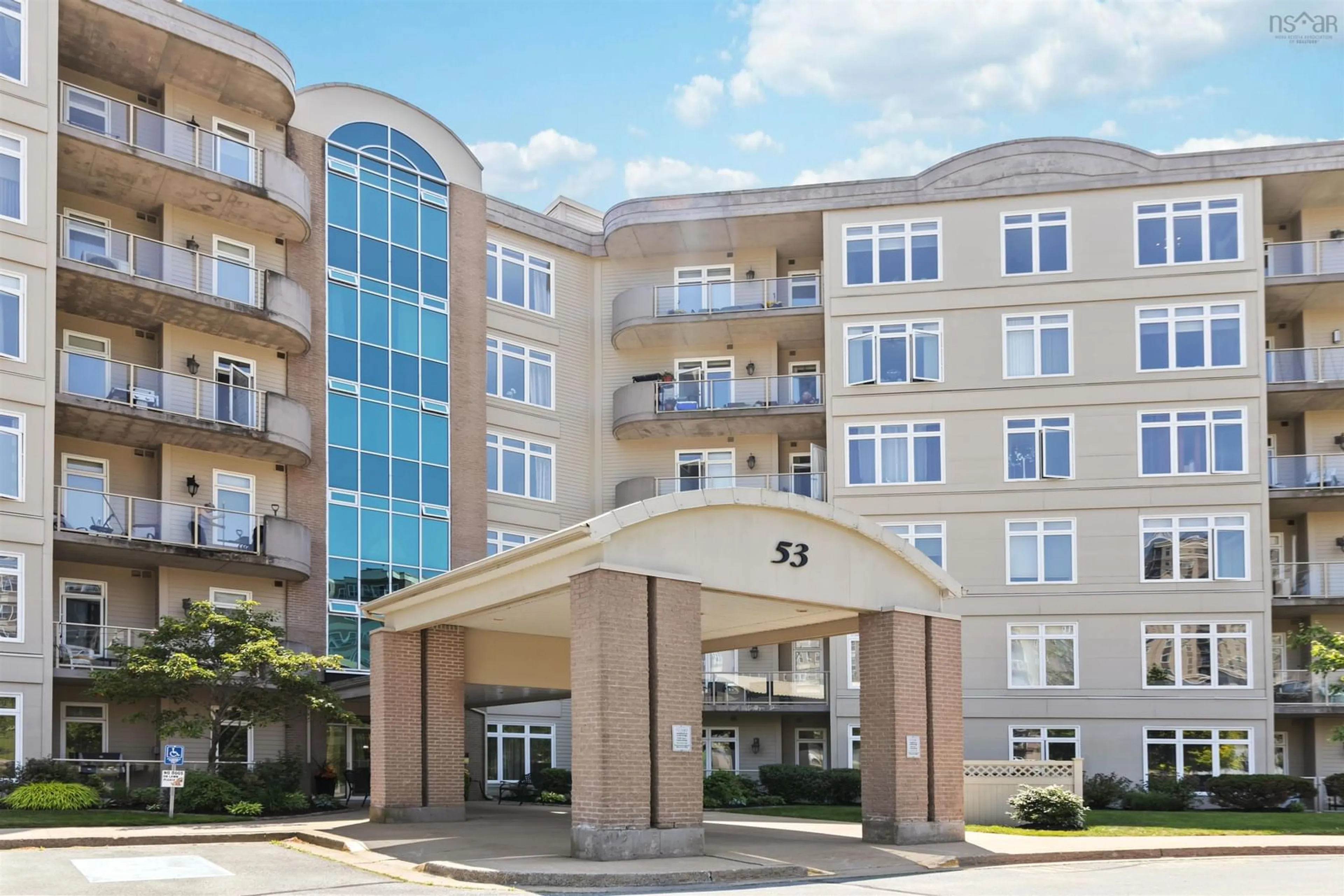 Indoor foyer for 53 Bedros Lane #110, Halifax Nova Scotia B3M 4X4