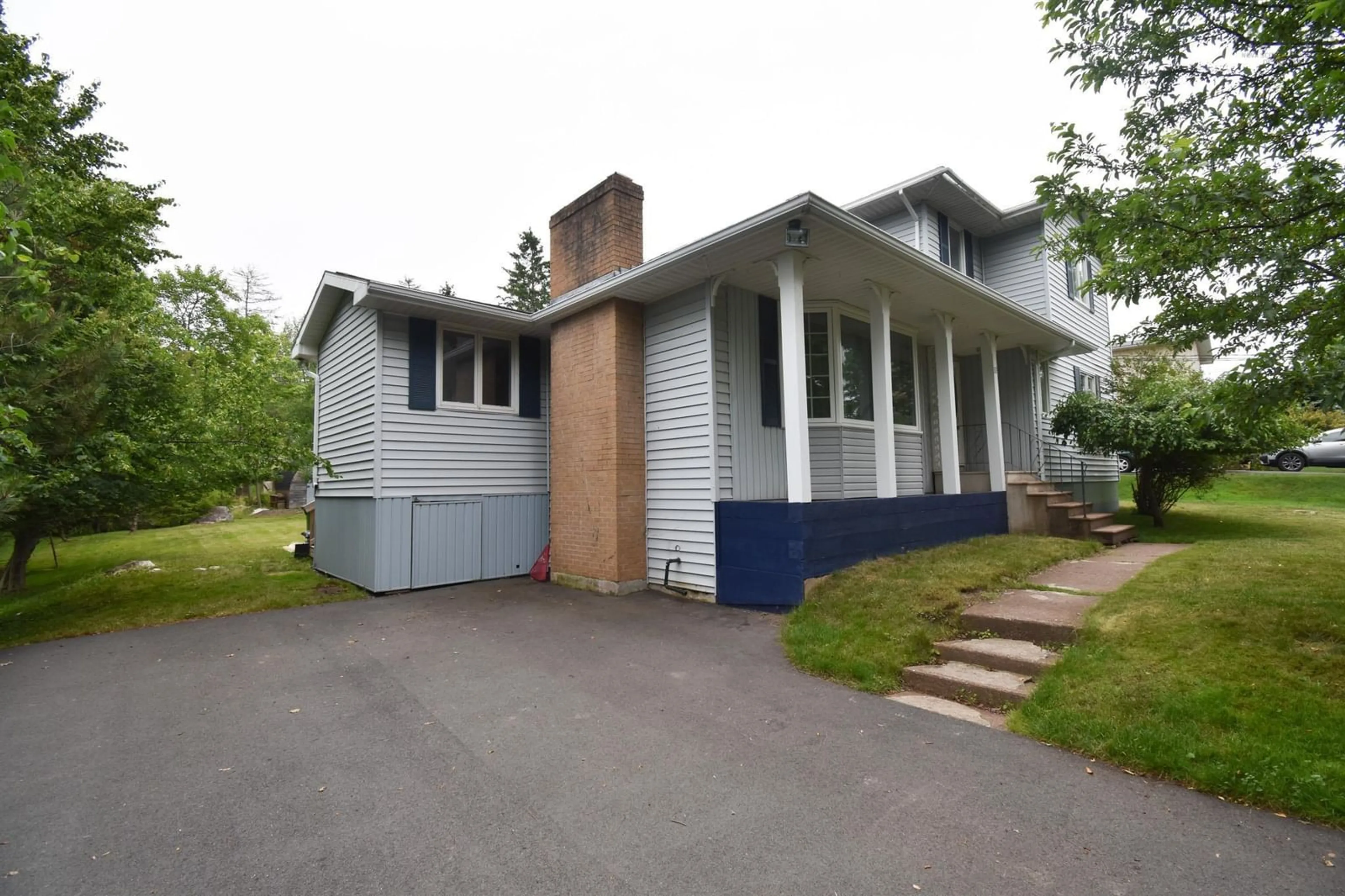 Home with vinyl exterior material, street for 33 Mount Pleasant Blvd, Truro Nova Scotia B2N 3N6