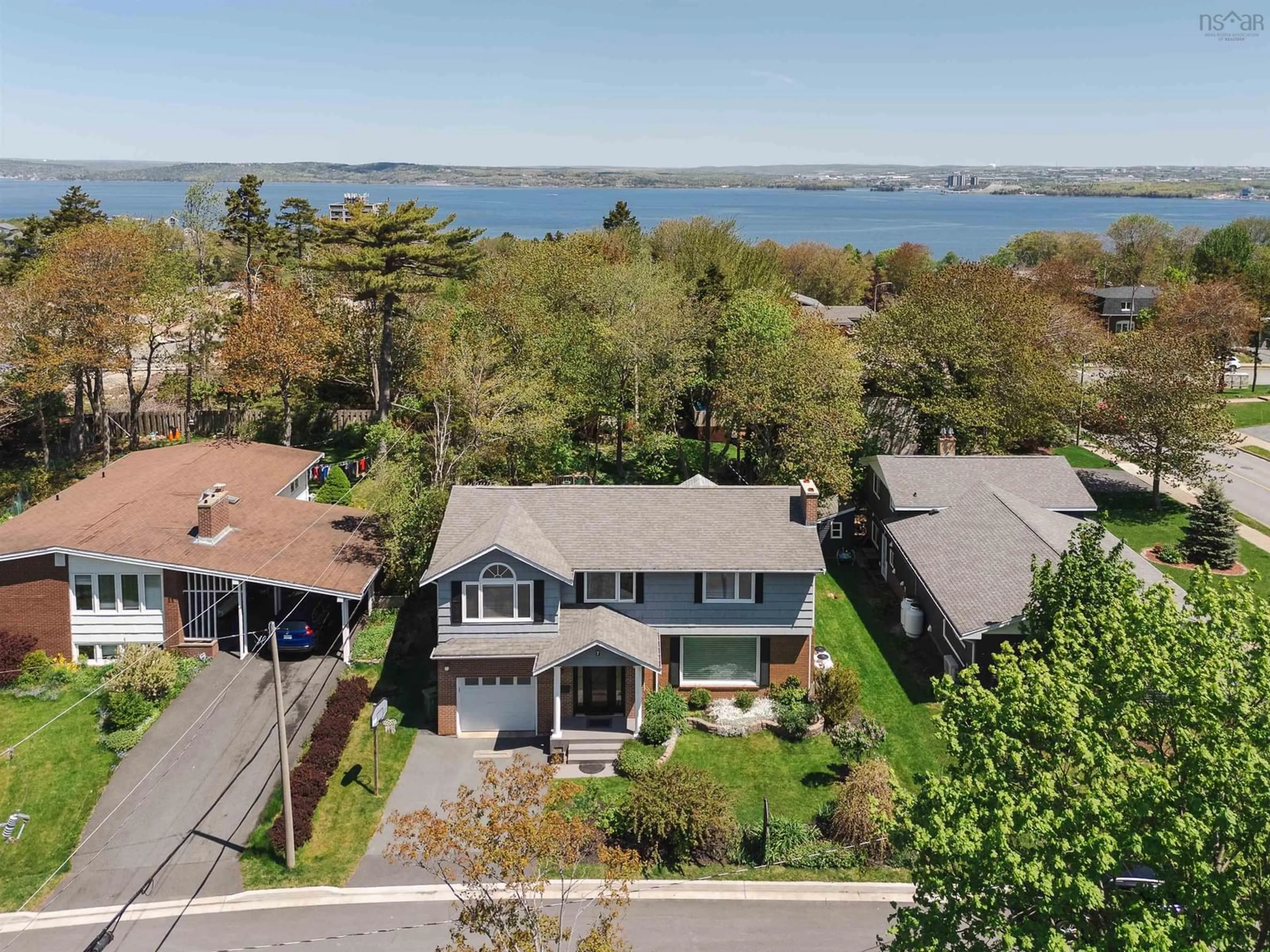 A pic from outside/outdoor area/front of a property/back of a property/a pic from drone, water/lake/river/ocean view for 7 Briarwood Crescent, Halifax Nova Scotia B3M 1P2