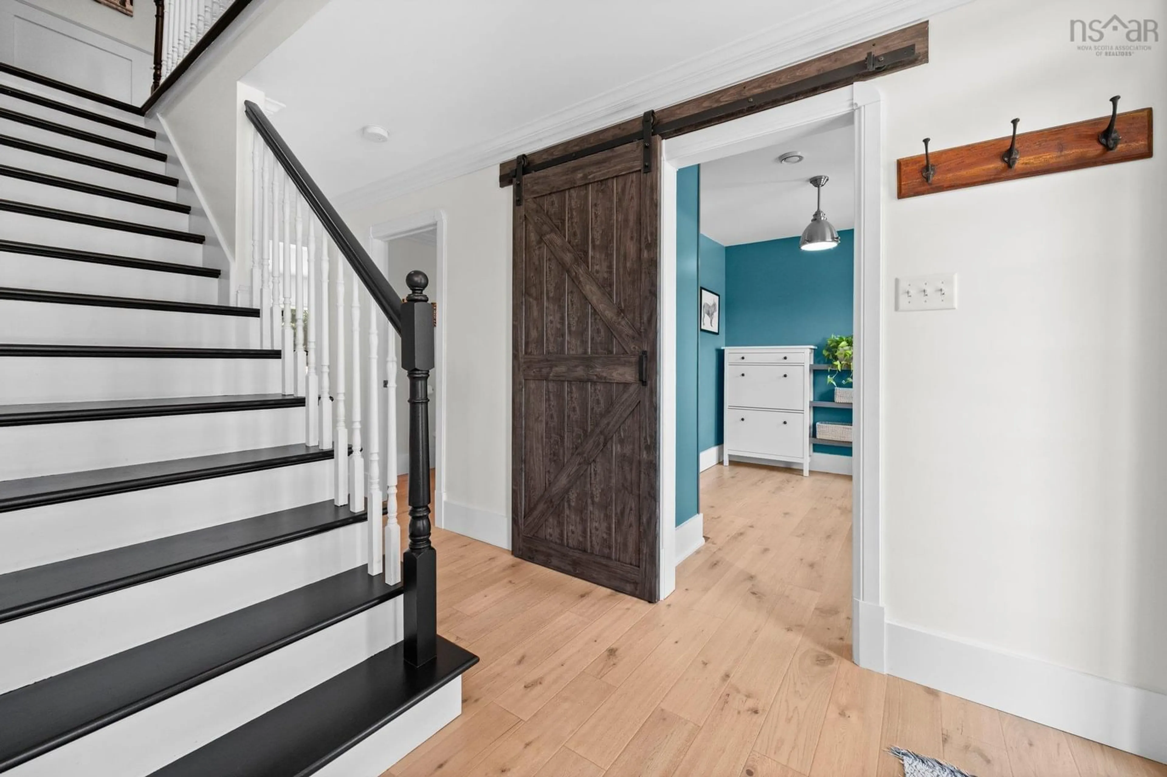 Indoor entryway for 34 Portland Hills Dr, Dartmouth Nova Scotia B2W 6L7