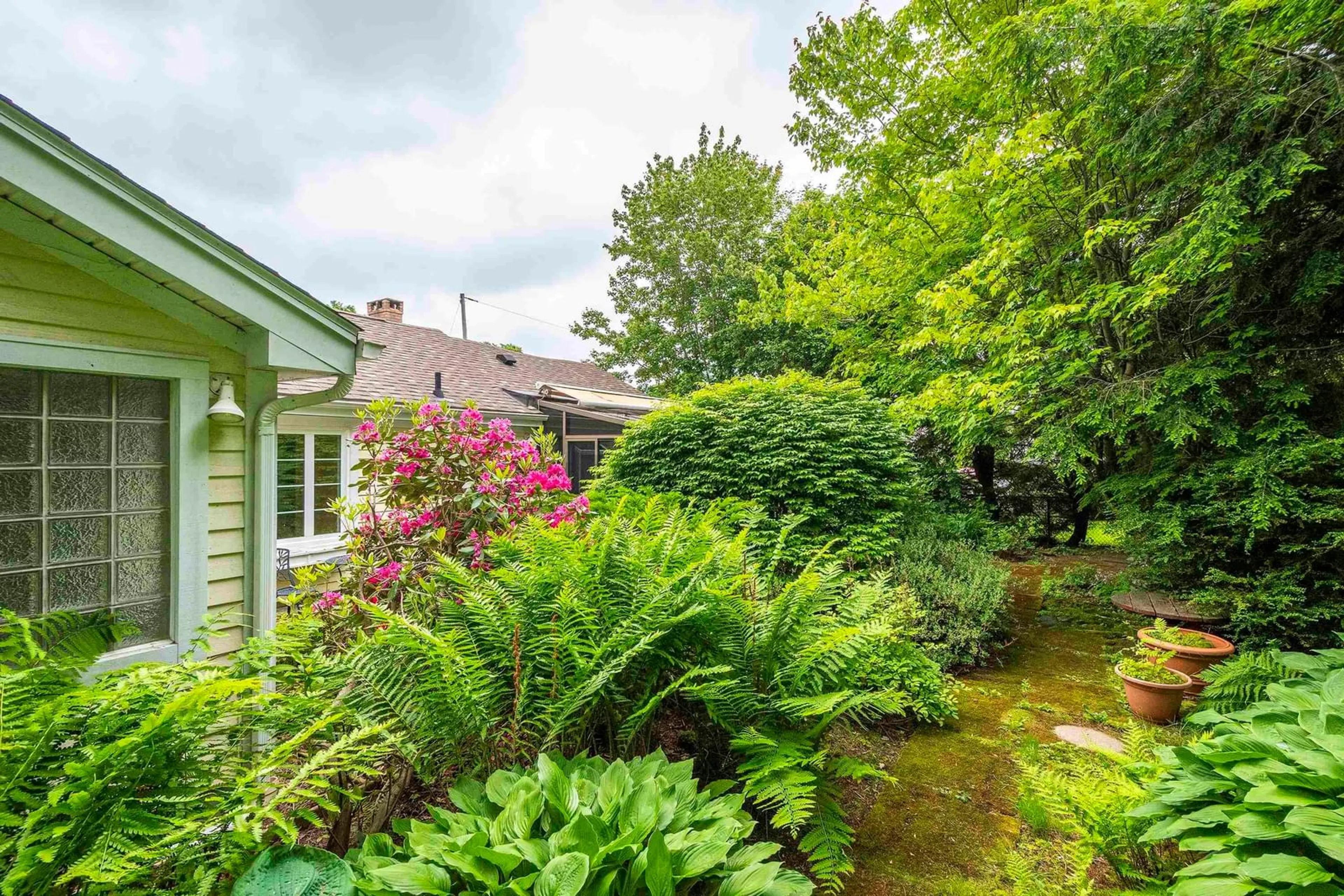 Patio, street for 14 Retreat Ave, Halifax Nova Scotia B3N 1Y2