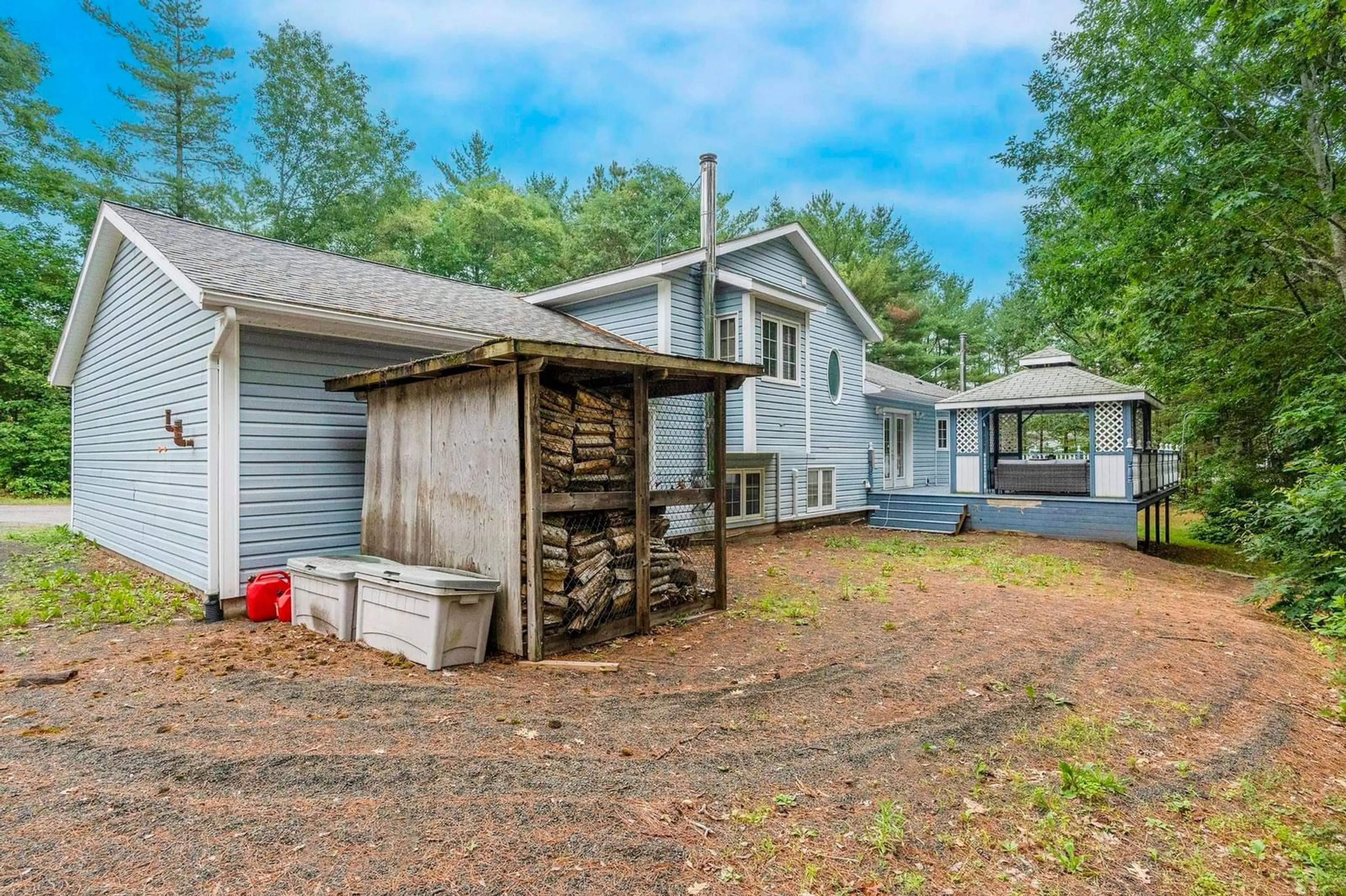 Unknown for 1333 Highway 1, East Kingston Nova Scotia B0P 1R0