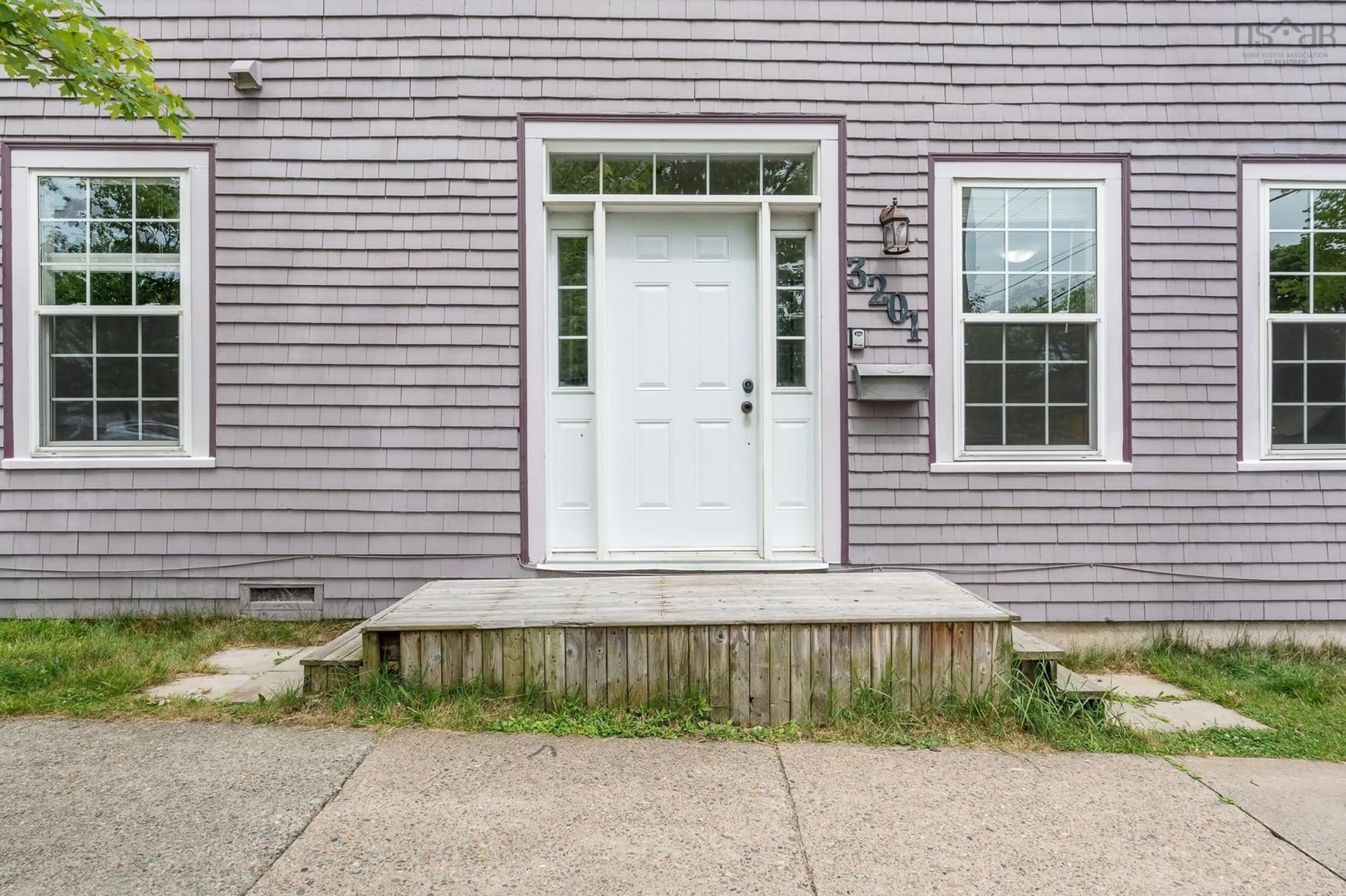 Unknown for 3201 Agricola St, Halifax Nova Scotia B3K 4G9