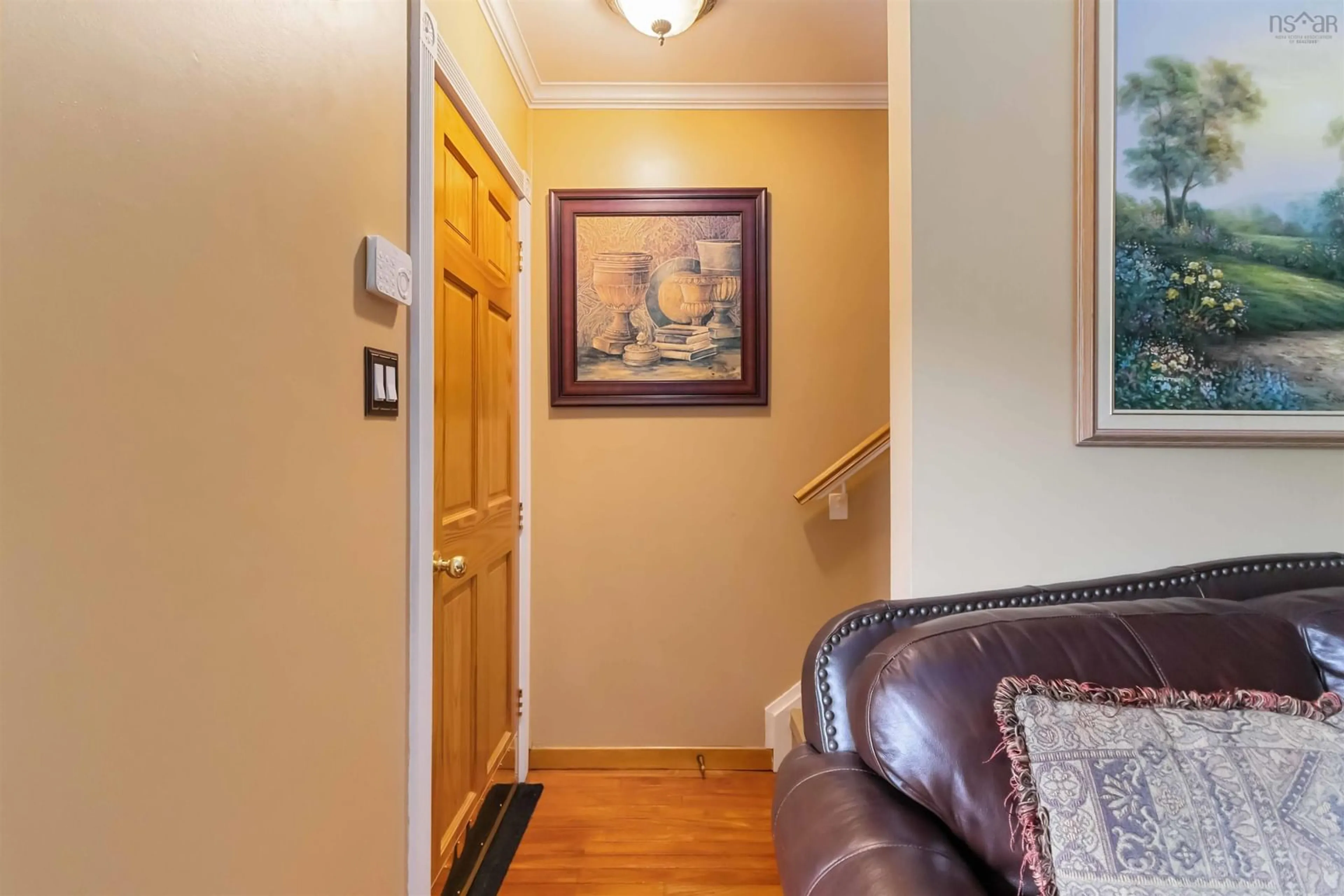 Indoor entryway for 78B Old Sambro Rd, Halifax Nova Scotia B3R 1R2