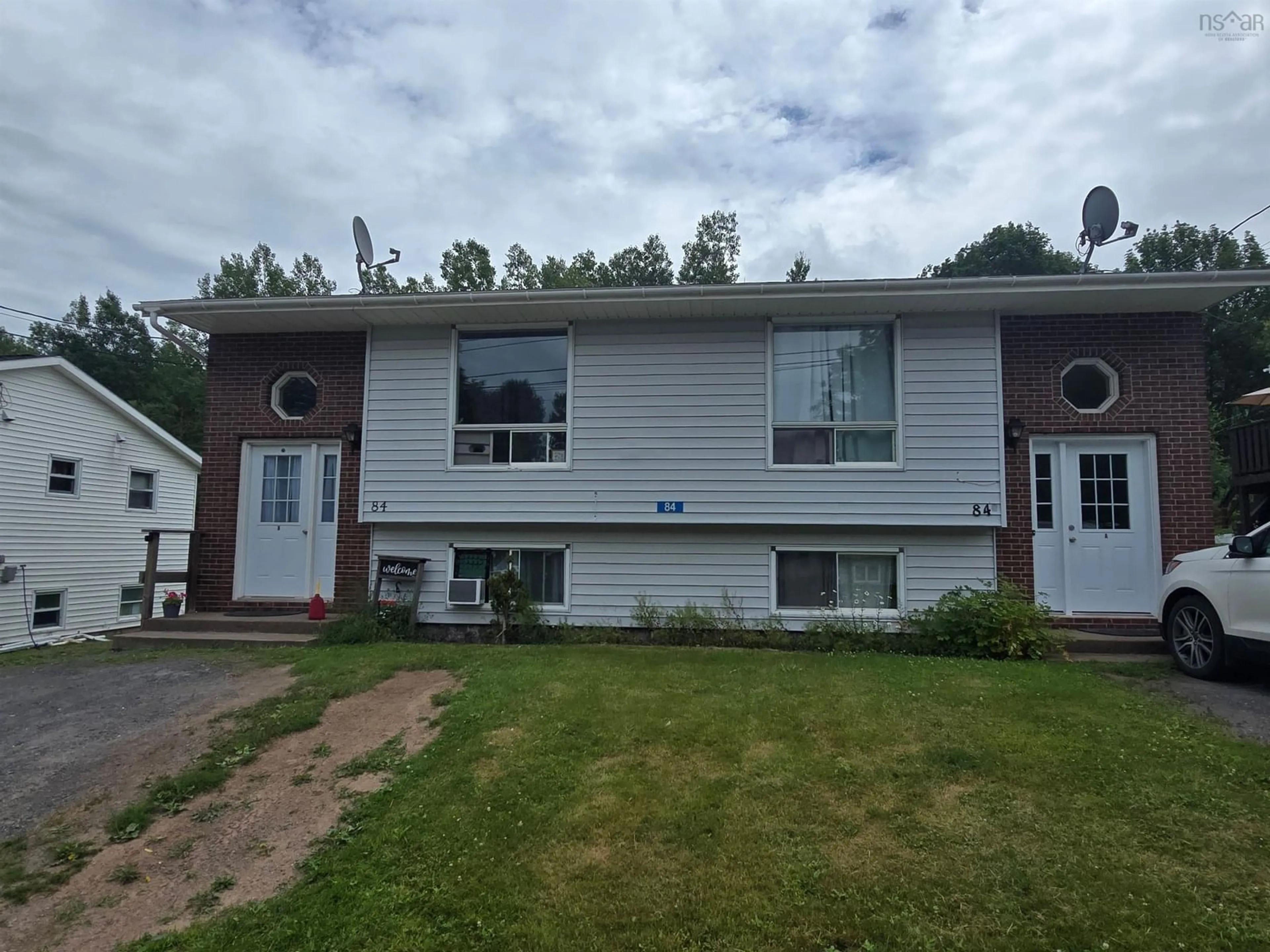 Home with vinyl exterior material, unknown for 84 Fourteenth St, Trenton Nova Scotia B0K 1X0