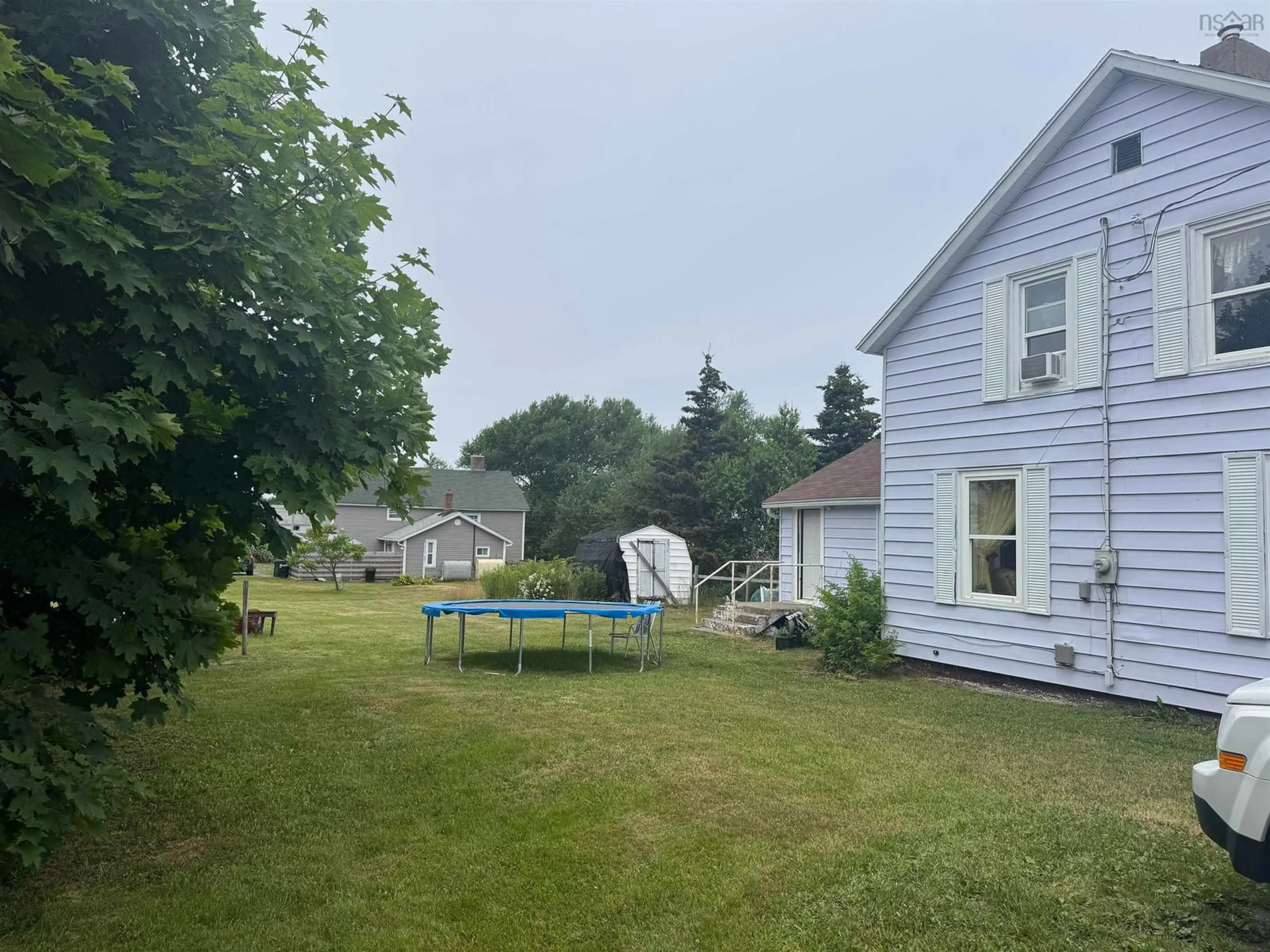 Unknown for 521/523 George St, New Waterford Nova Scotia B1H 4E2