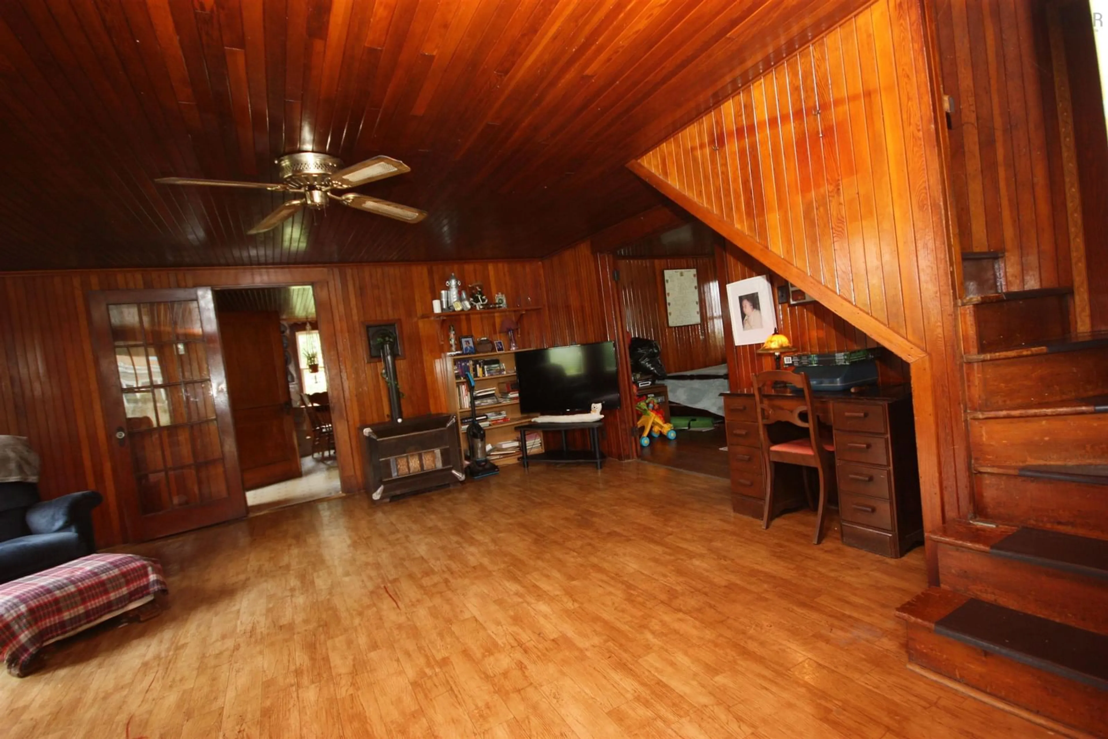 Unknown for 31 Hall St, Lockeport Nova Scotia B0T 1L0