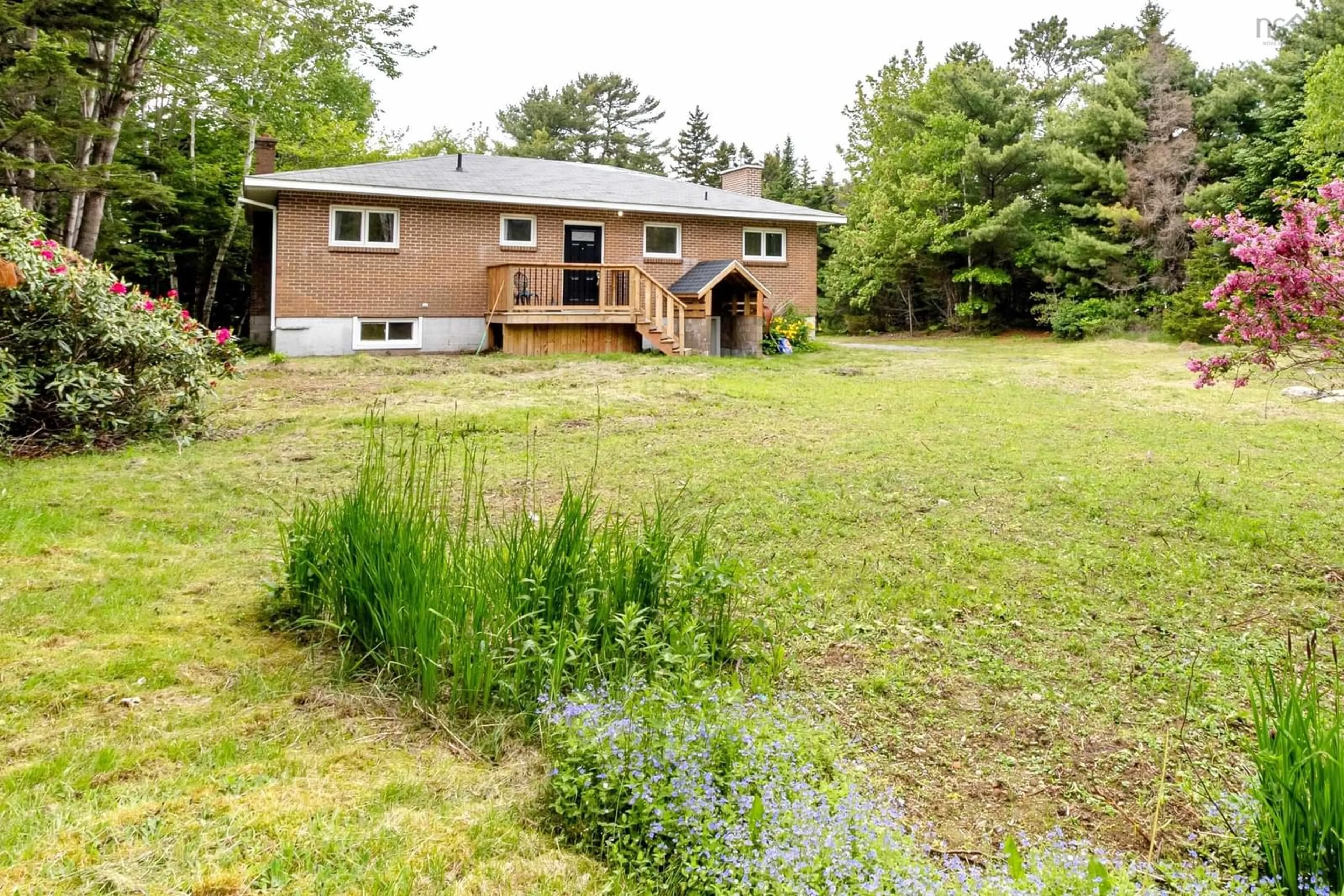 A pic from outside/outdoor area/front of a property/back of a property/a pic from drone, unknown for 15 Fox Pen Rd, Tantallon Nova Scotia B3Z 2M5