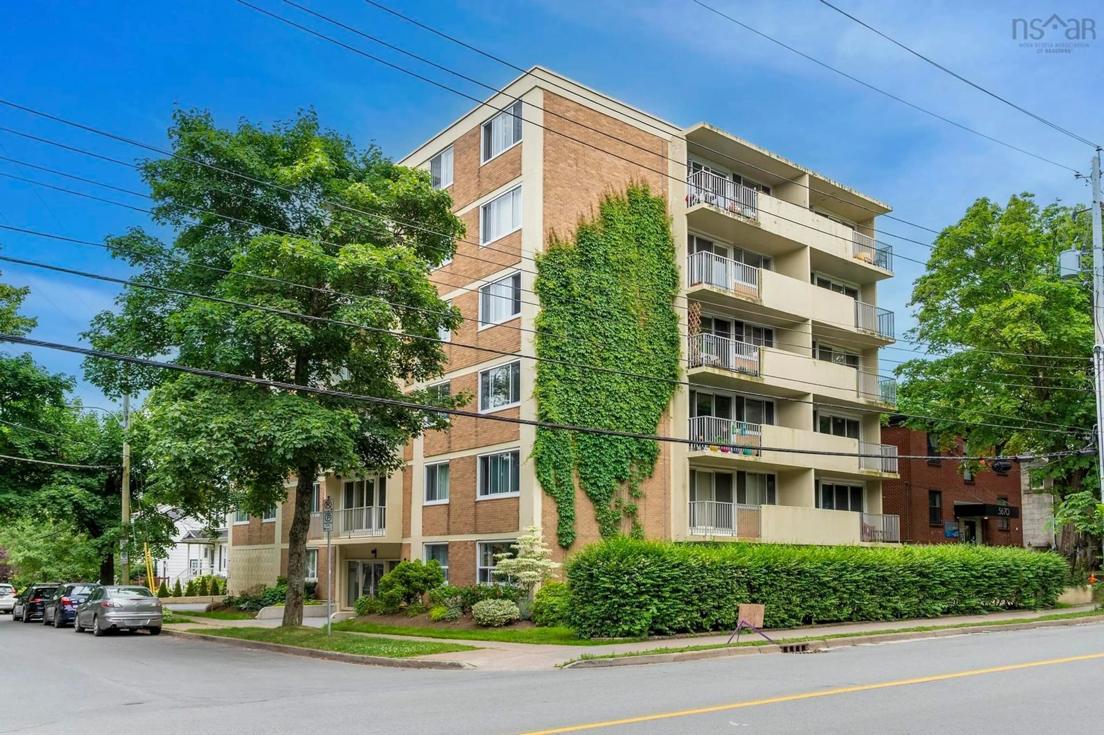 Unknown for 990 Mclean St #305, Halifax Nova Scotia B3H 2V1