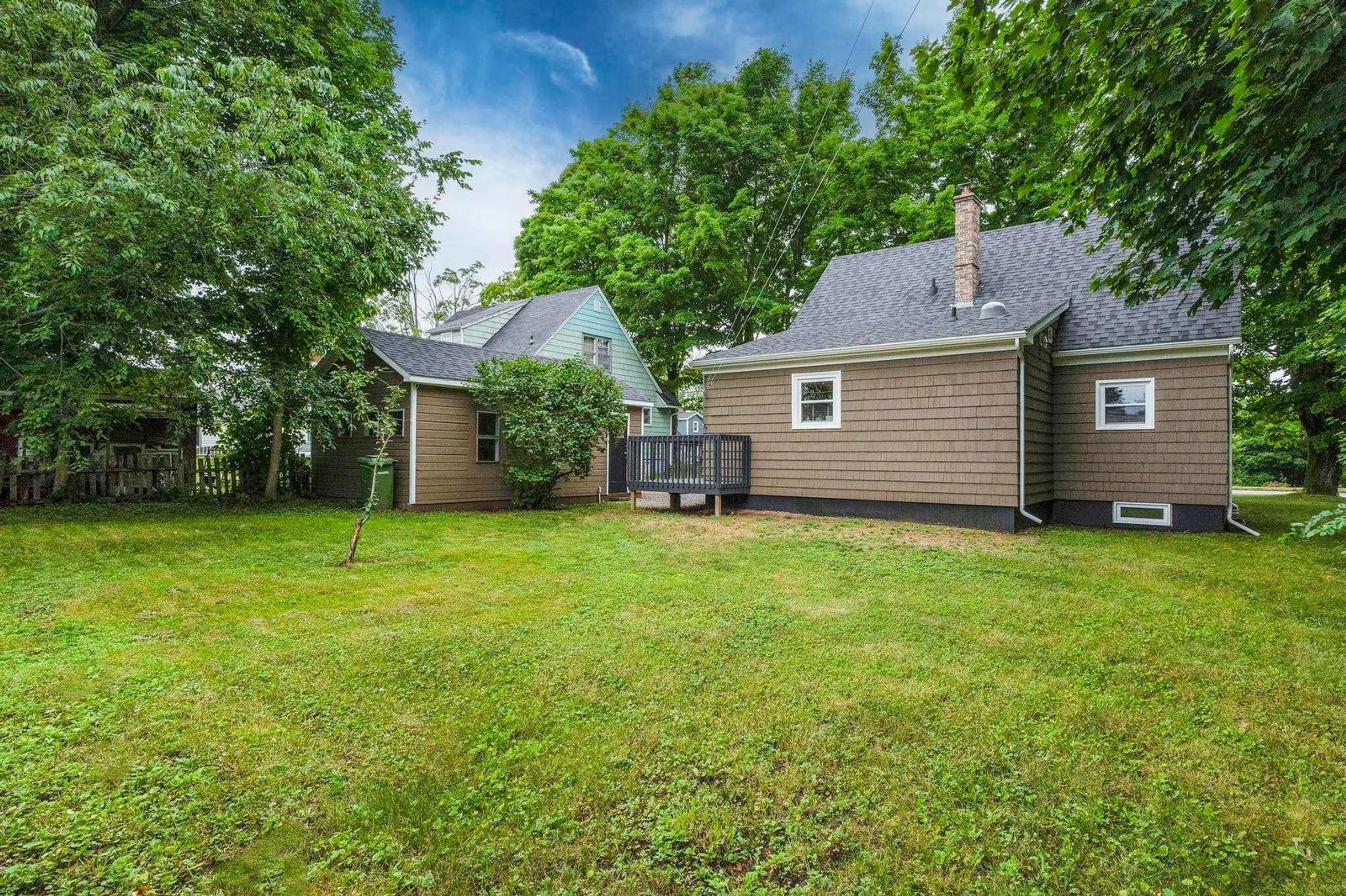 Patio, street for 13 Lynwood Ave, Kentville Nova Scotia B4N 1A9