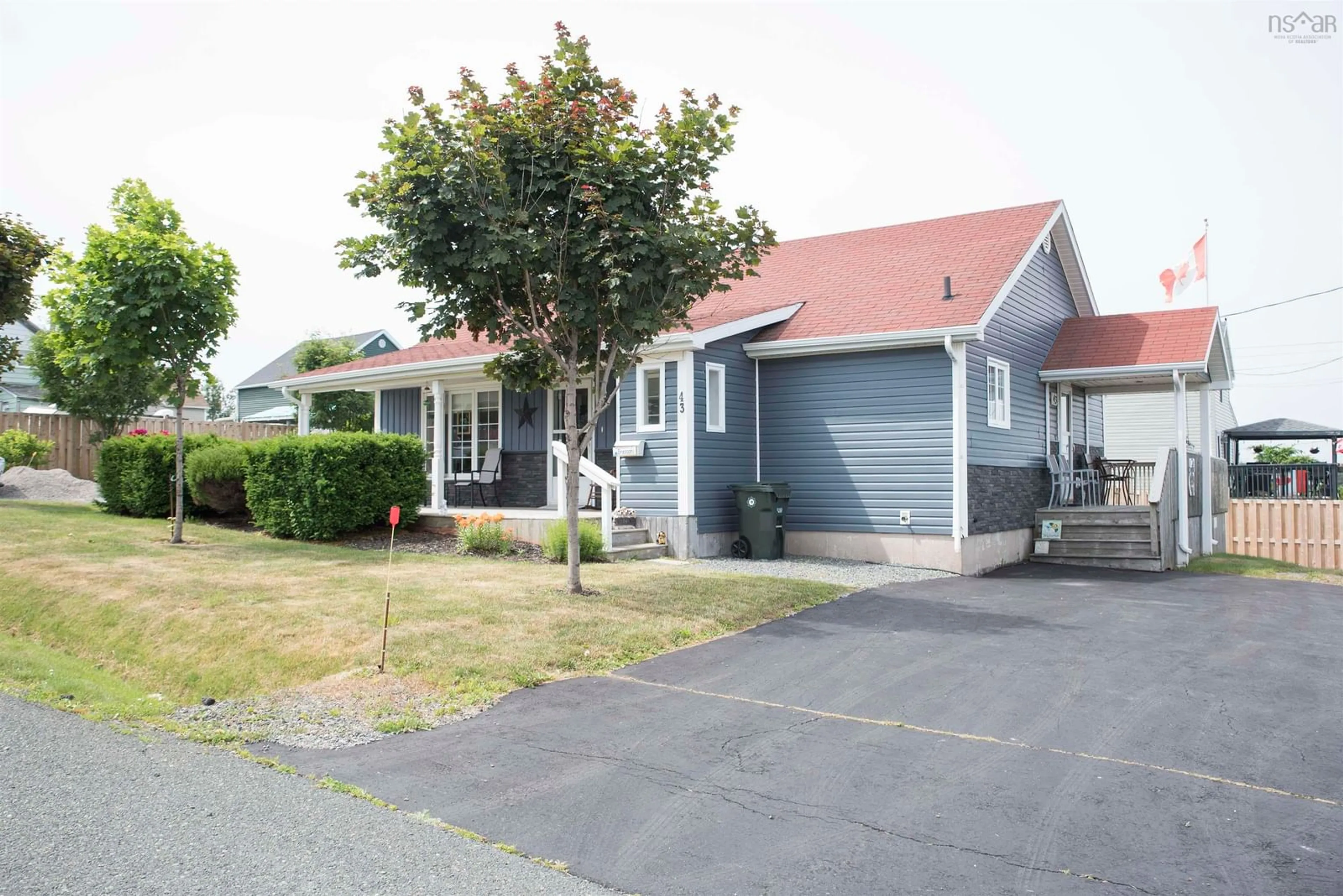A pic from outside/outdoor area/front of a property/back of a property/a pic from drone, street for 43 Lingan Street St, Dominion Nova Scotia B1G 1K9