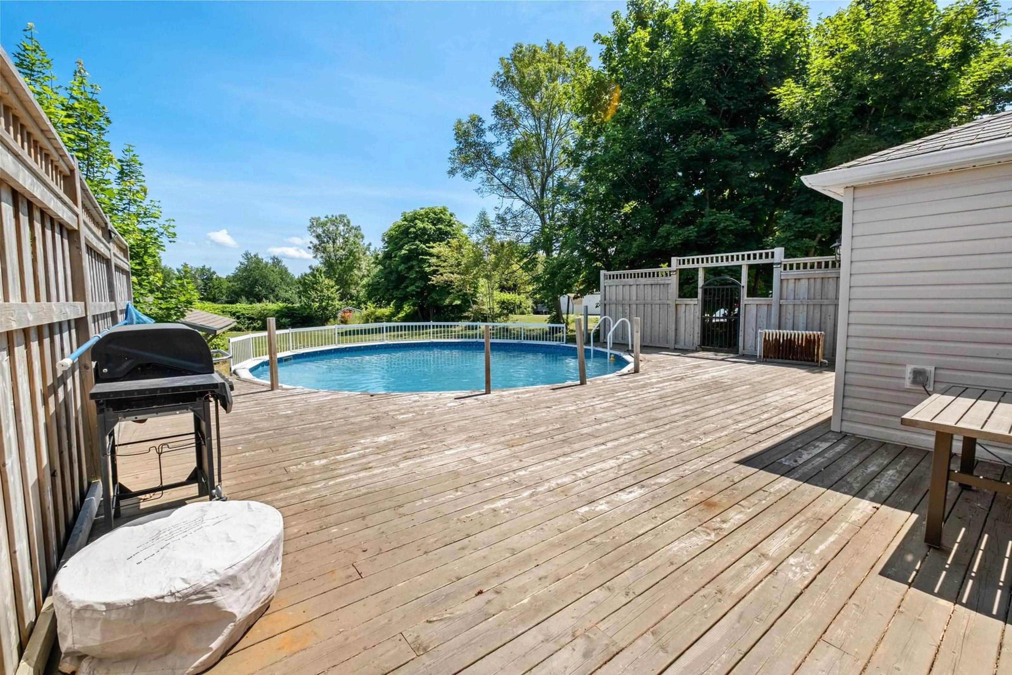 Pool for 17 Beech Street, Sydney Mines Nova Scotia B1V 1H2