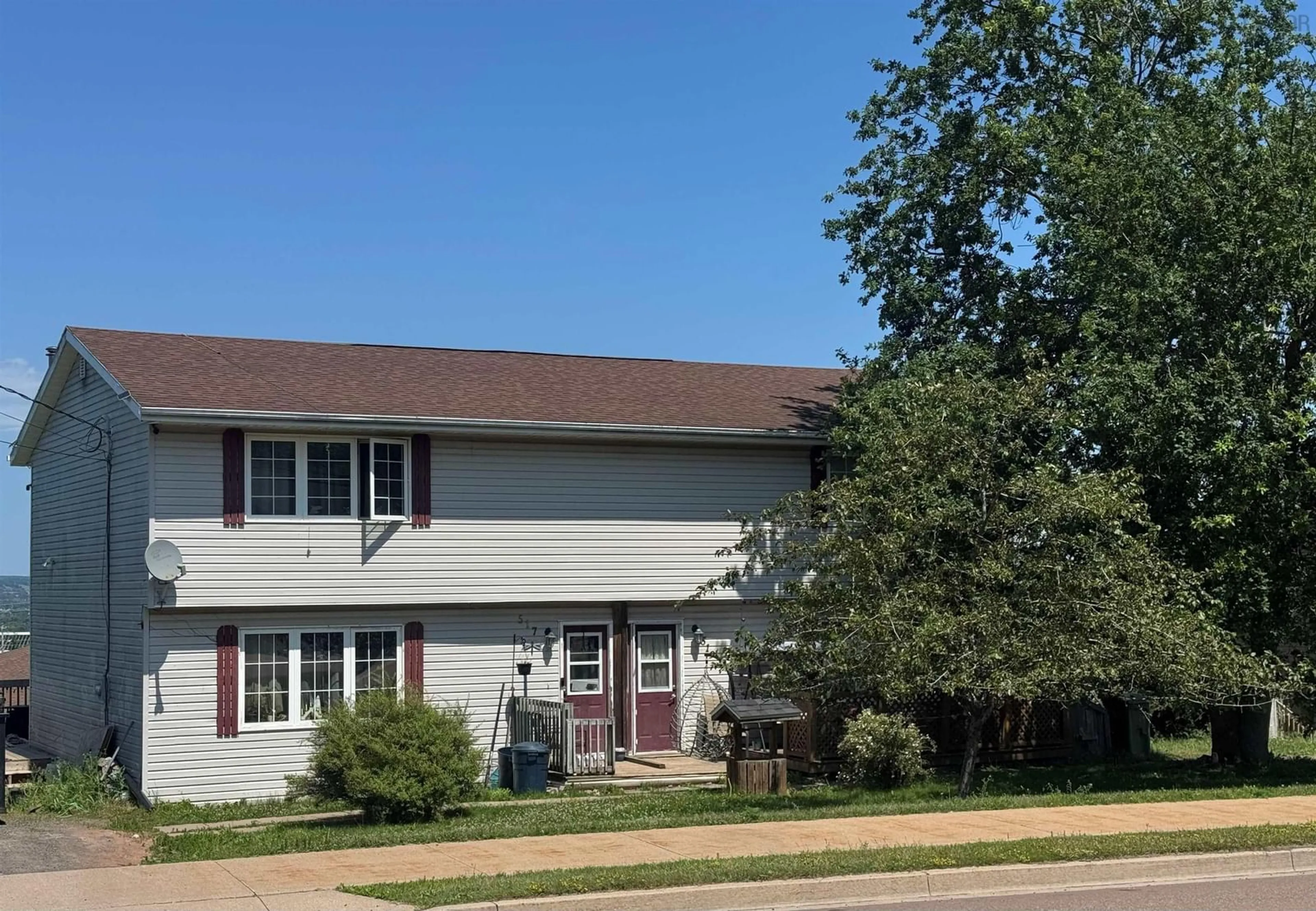Home with vinyl exterior material, street for 517/519 Truro Heights Rd, Truro Heights Nova Scotia B6L 1Y2