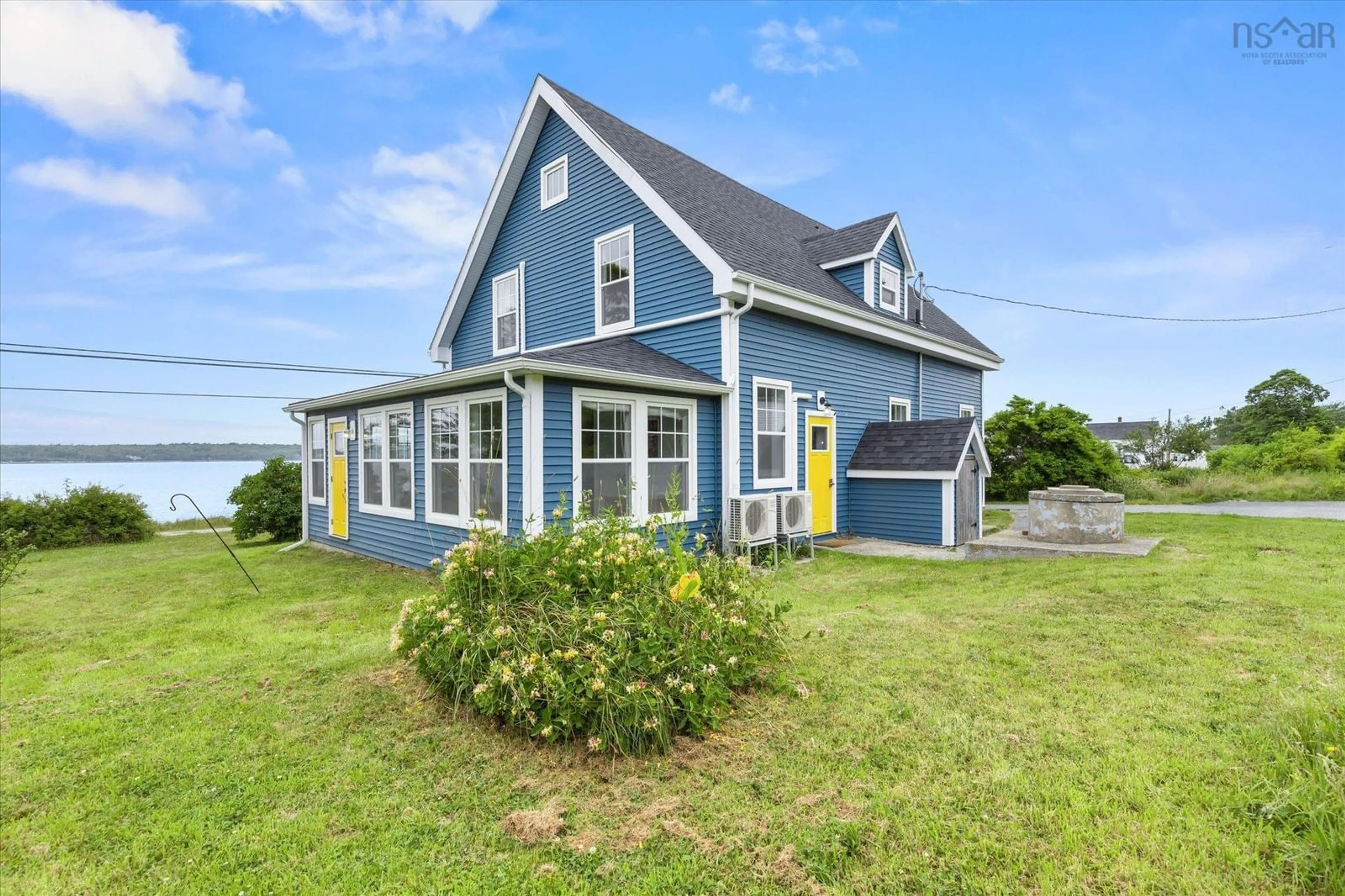 Home with vinyl exterior material, unknown for 1487 Sandy Point Rd, Sandy Point Nova Scotia B0T 1W0