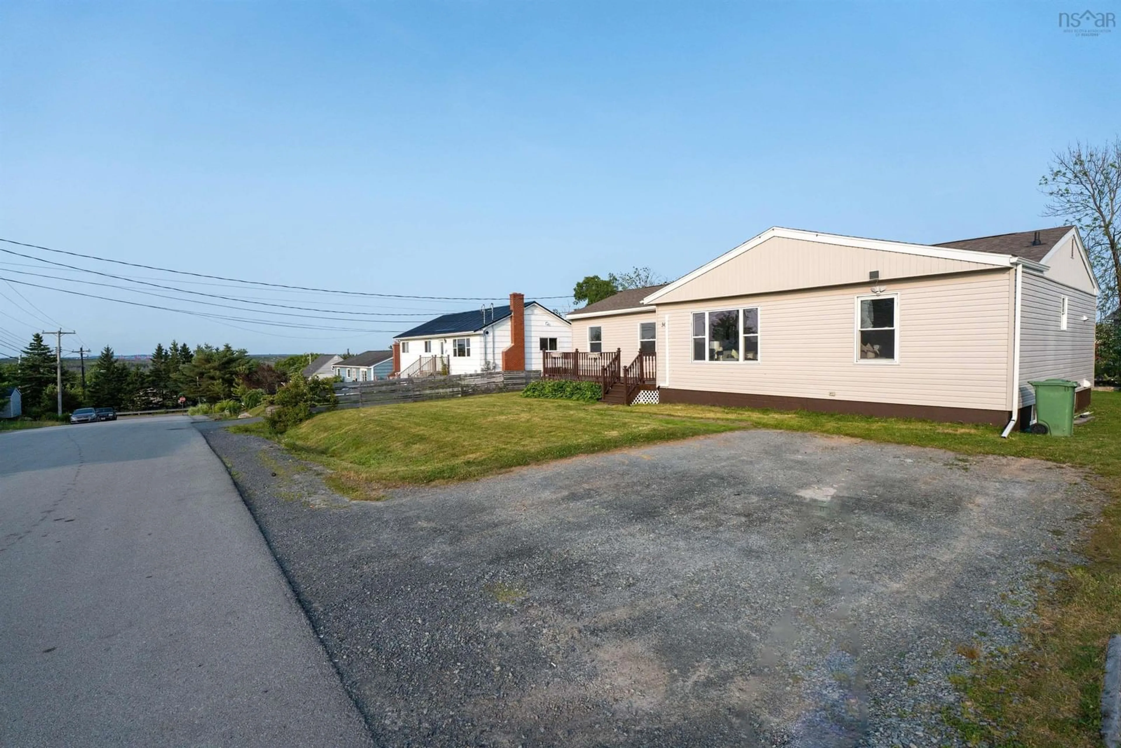 A pic from outside/outdoor area/front of a property/back of a property/a pic from drone, street for 30 Woodcrest Ave, Halifax Nova Scotia B3R 1C4