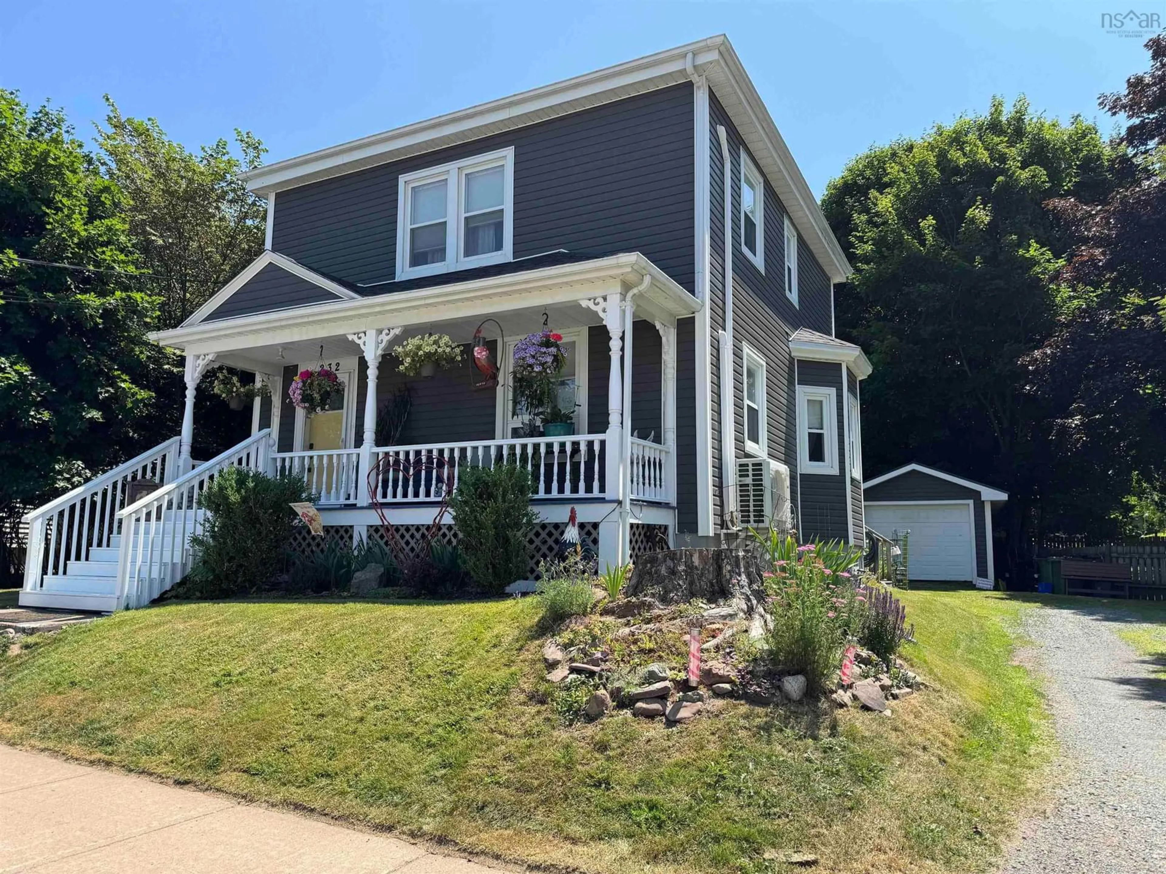 Home with vinyl exterior material, street for 232 Brunswick St, Truro Nova Scotia B2N 2J1
