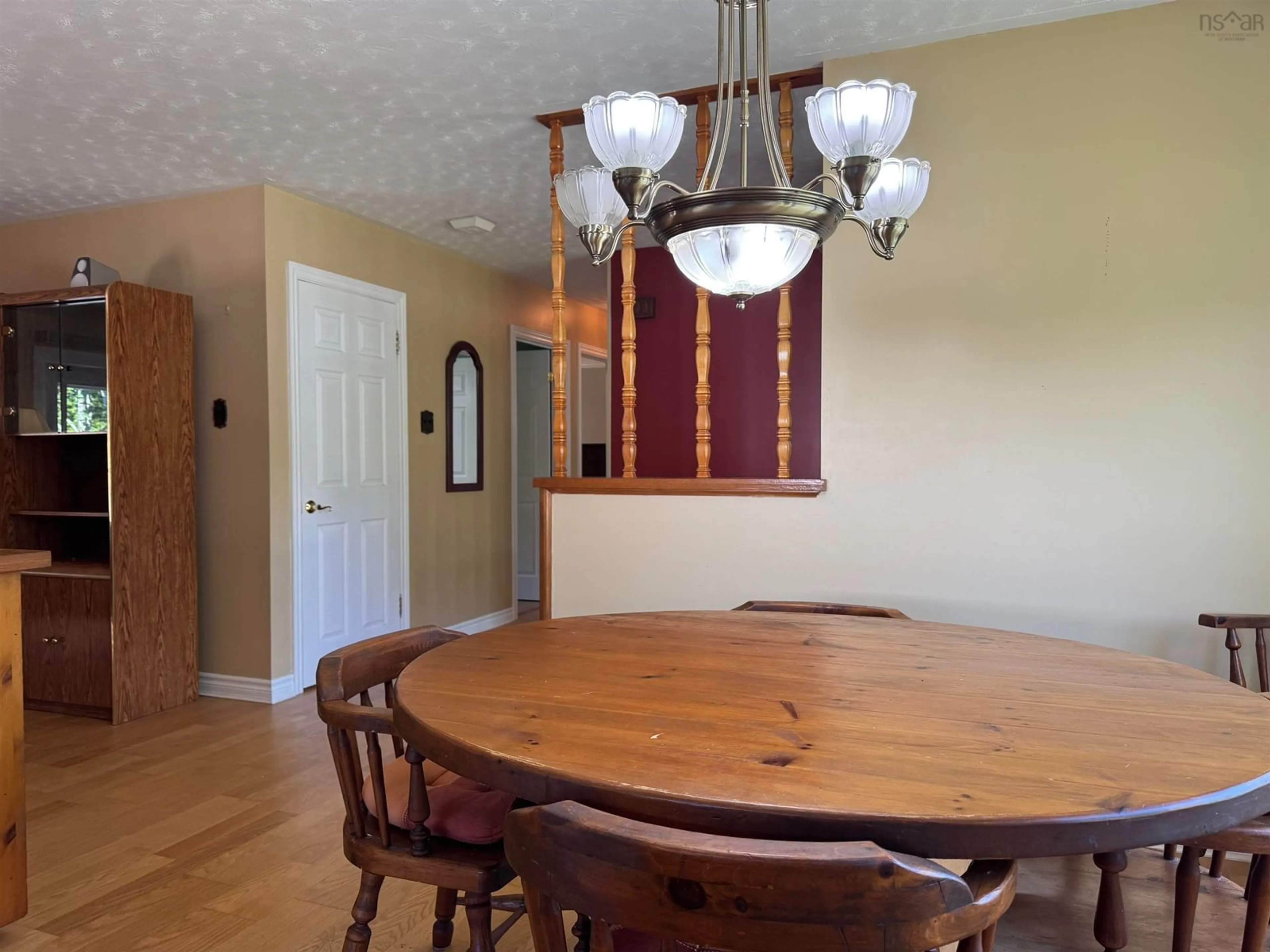 Dining room, wood/laminate floor for 33 Birch Hill Dr, Stellarton Nova Scotia B0K 1S0
