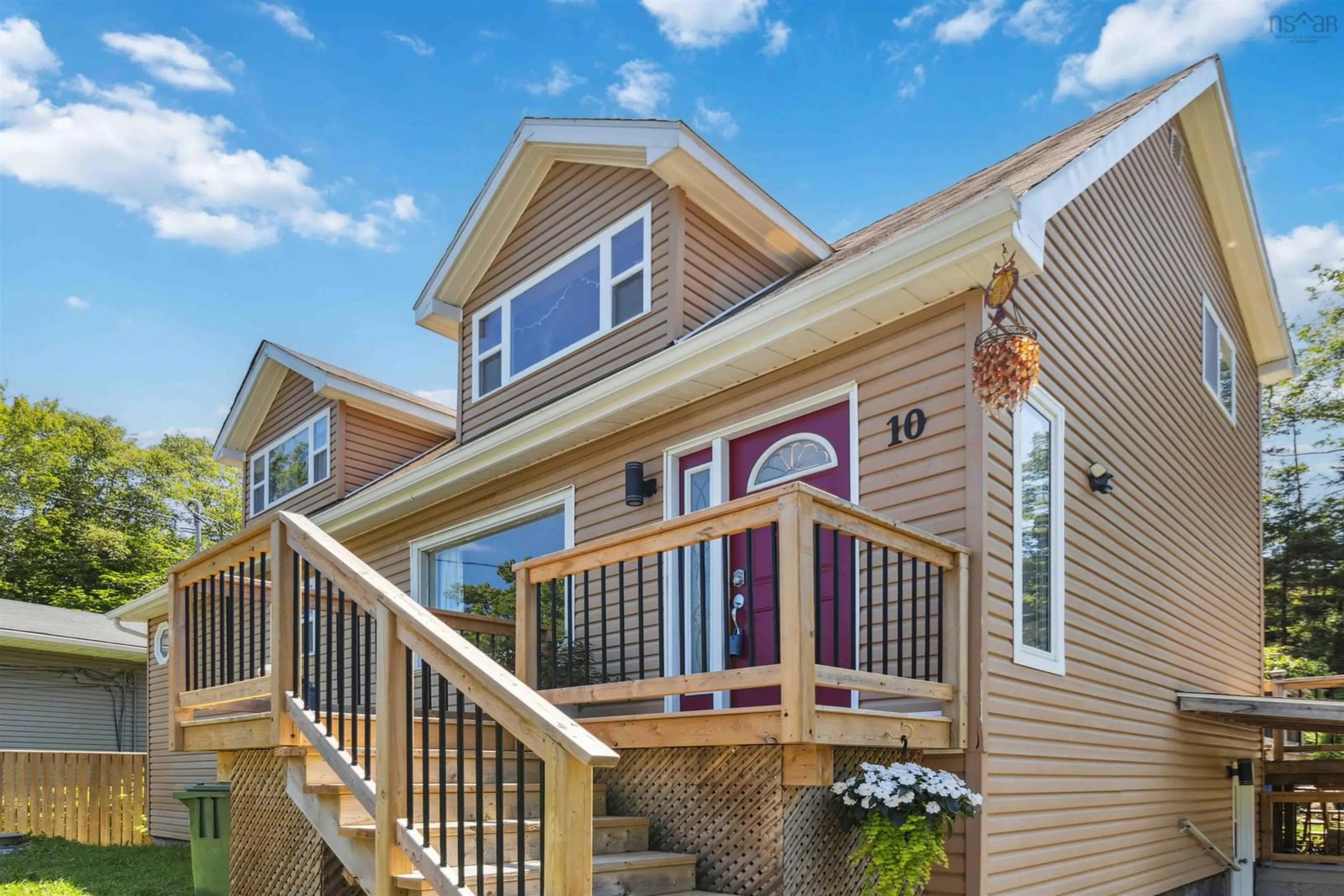 Home with vinyl exterior material, unknown for 10 Battery Dr, Halifax Nova Scotia B3P 2G8