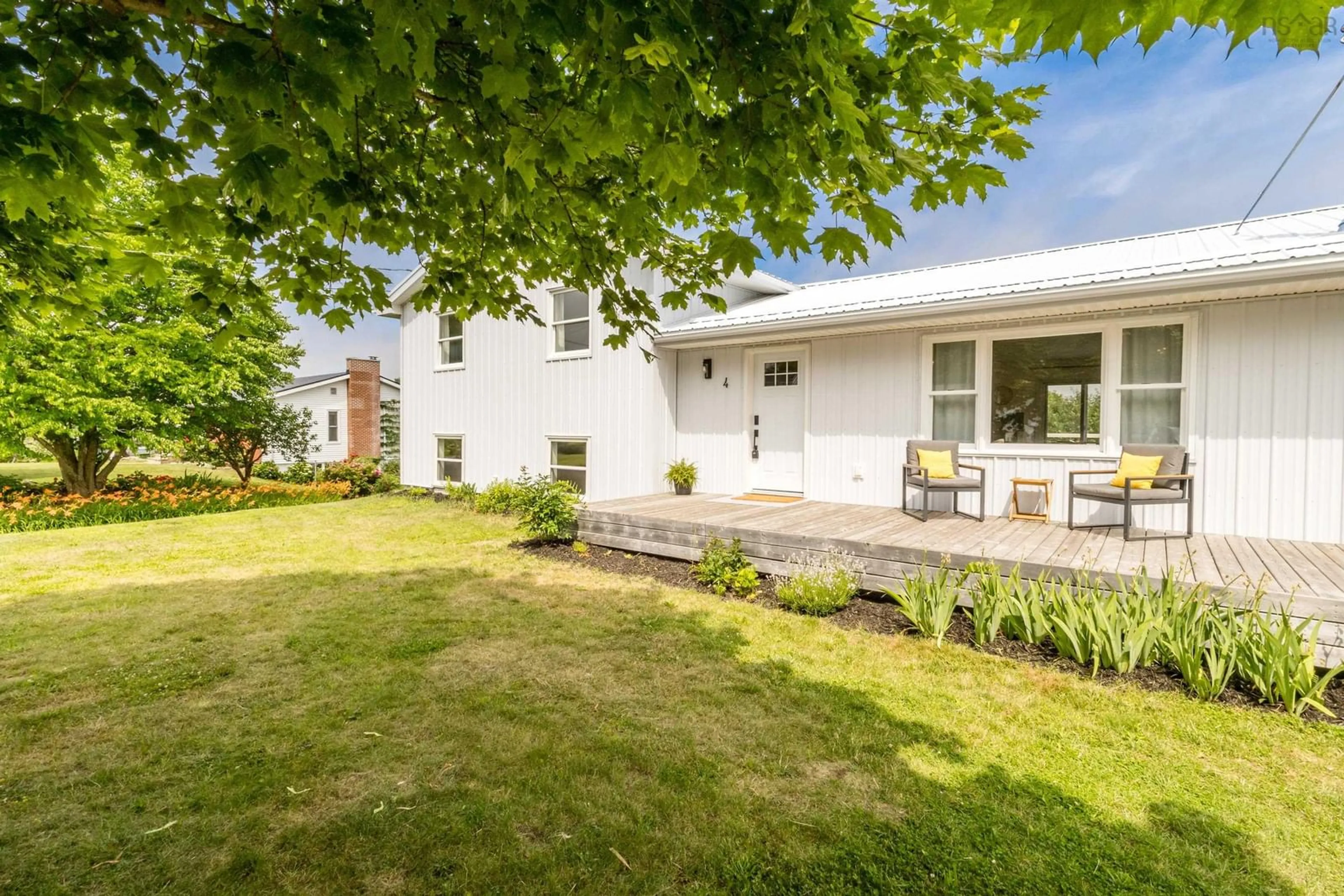 Patio, street for 4 Glooscap Terr, Wolfville Nova Scotia B4P 1S7