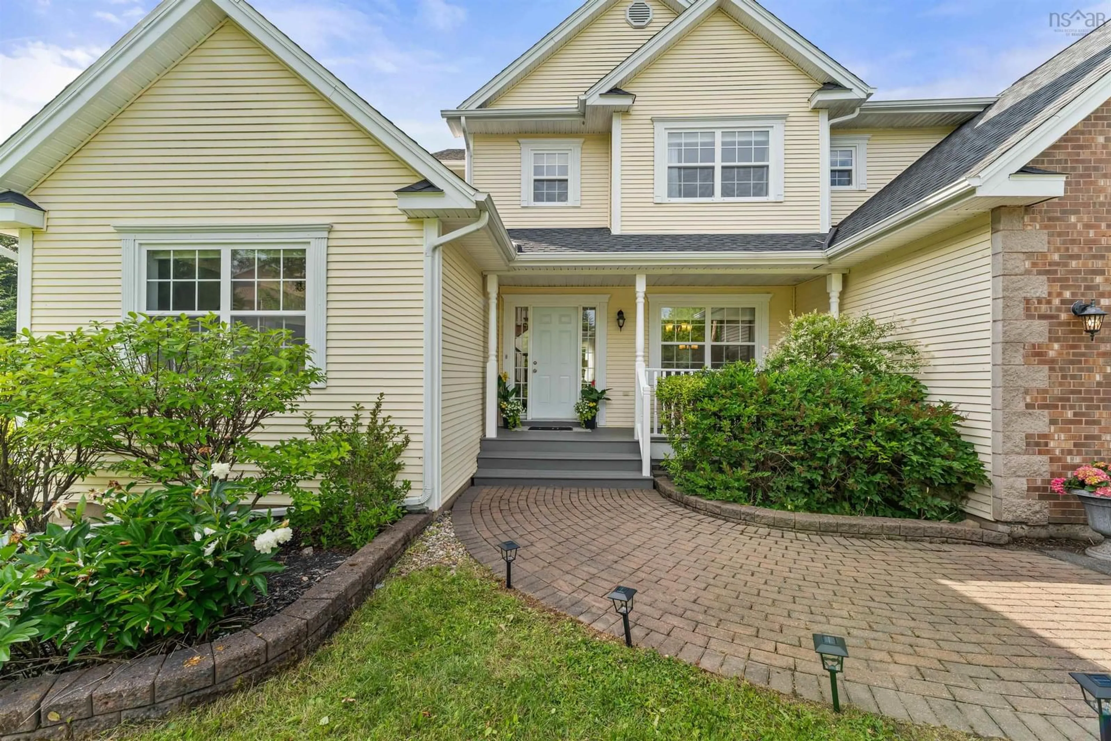 Home with vinyl exterior material, street for 104 Talisman Dr, Fall River Nova Scotia B2T 1E8