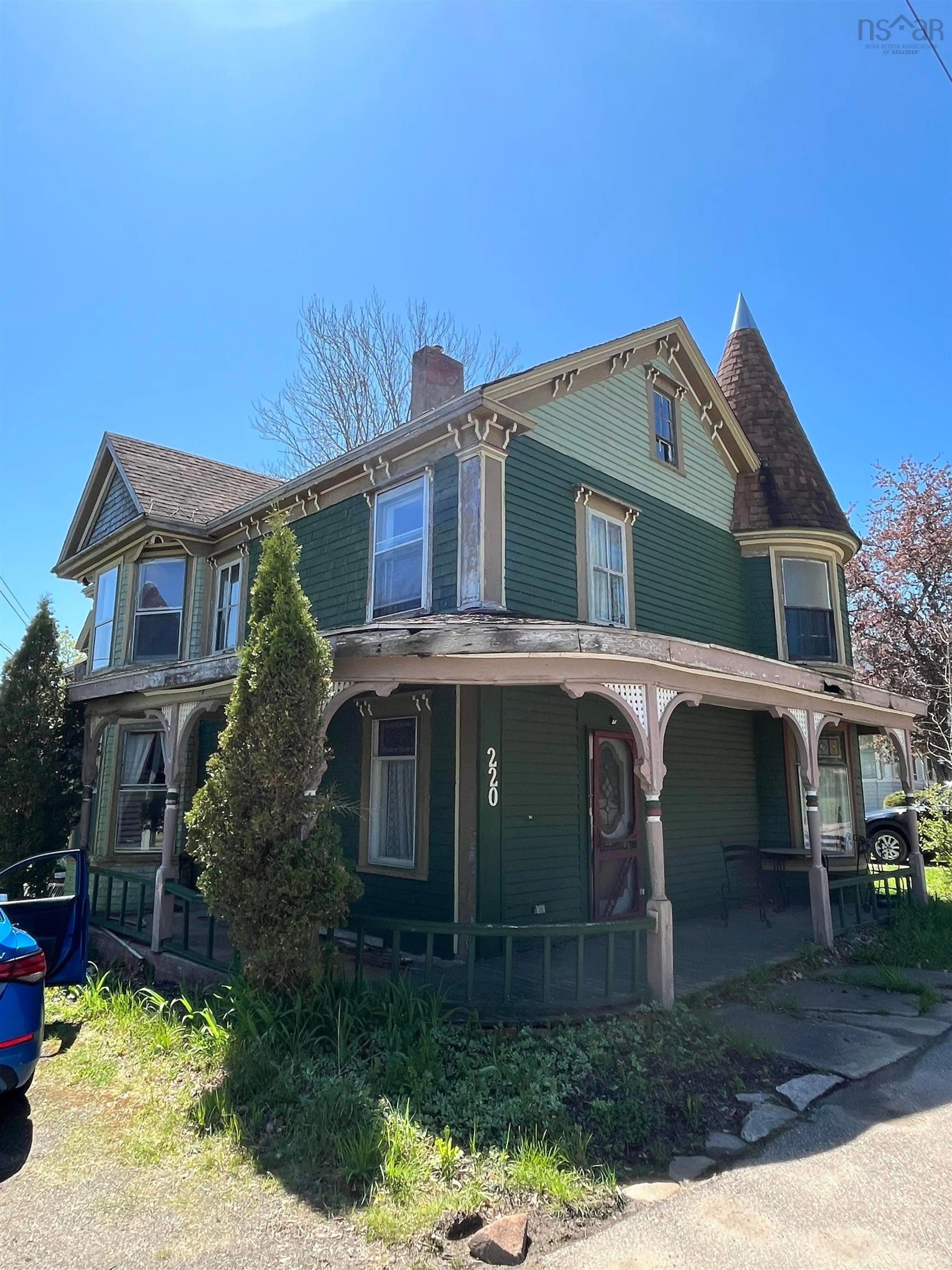 Home with vinyl exterior material, street for 220 Granville St, Bridgetown Nova Scotia B0S 1C0