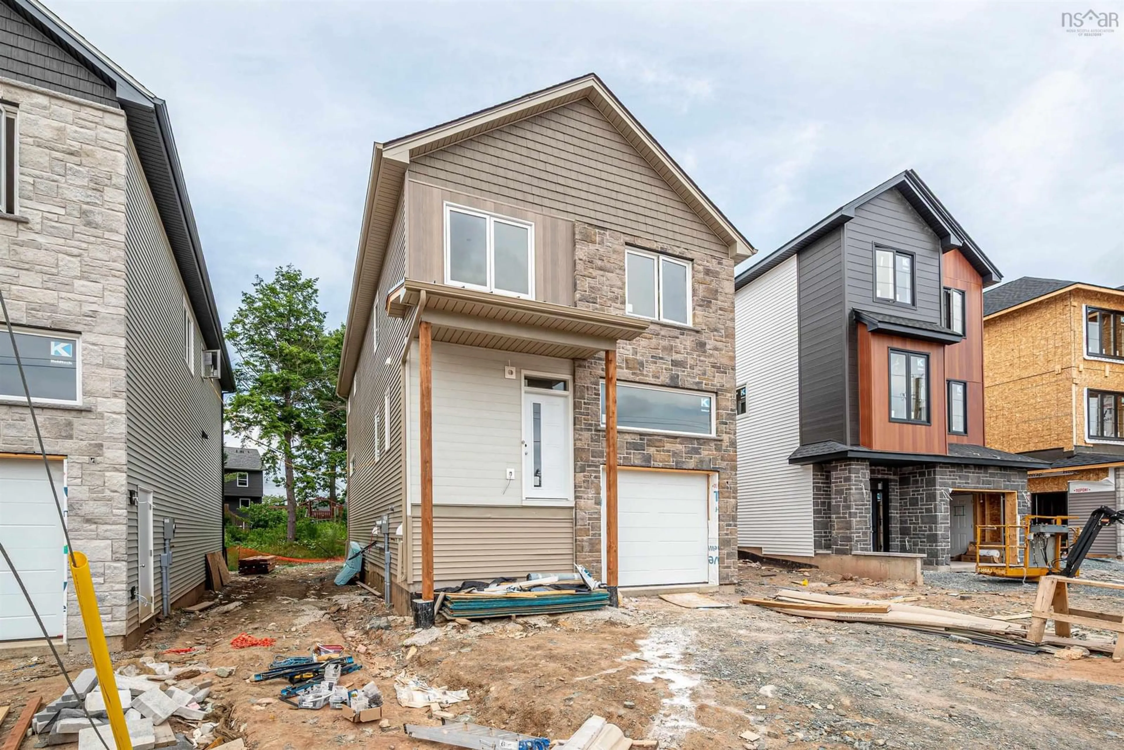 Home with brick exterior material, street for 17 Pearlgarden Close, Dartmouth Nova Scotia B2X 0C3