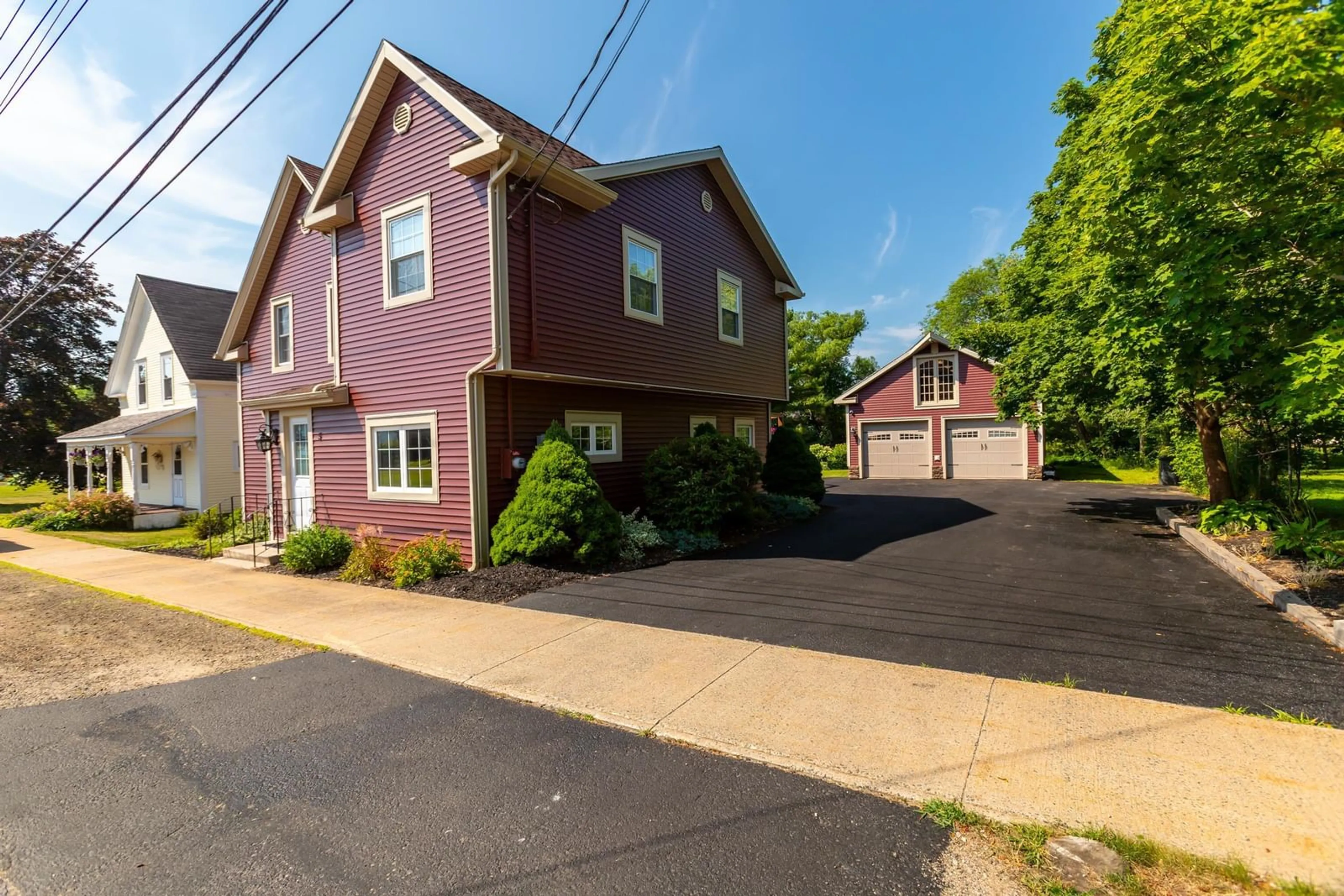 A pic from outside/outdoor area/front of a property/back of a property/a pic from drone, street for 5 Rectory St, Bridgetown Nova Scotia B0S 1C0
