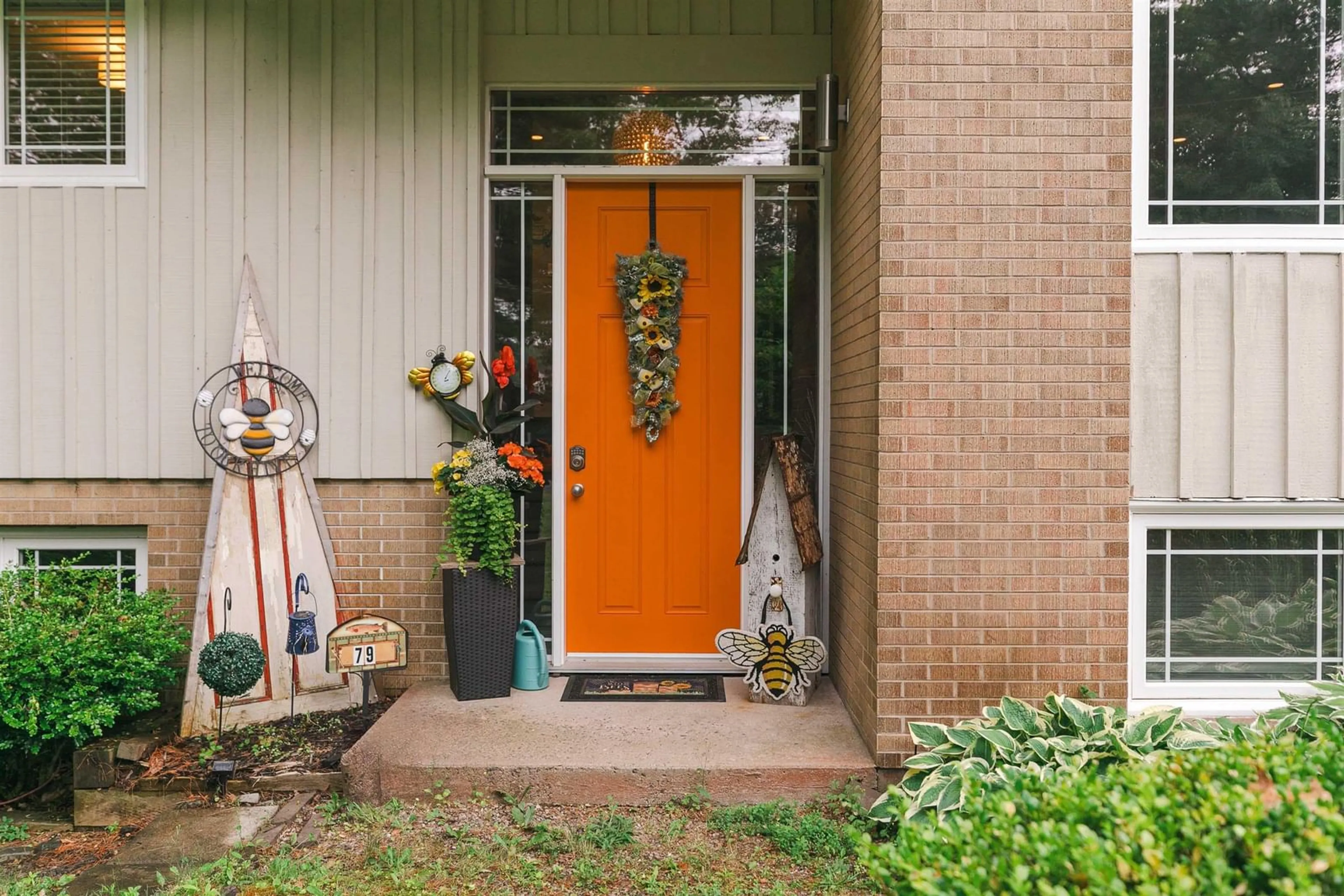 Indoor entryway for 79 Ridge Ave, Waverley Nova Scotia B2R 1G5